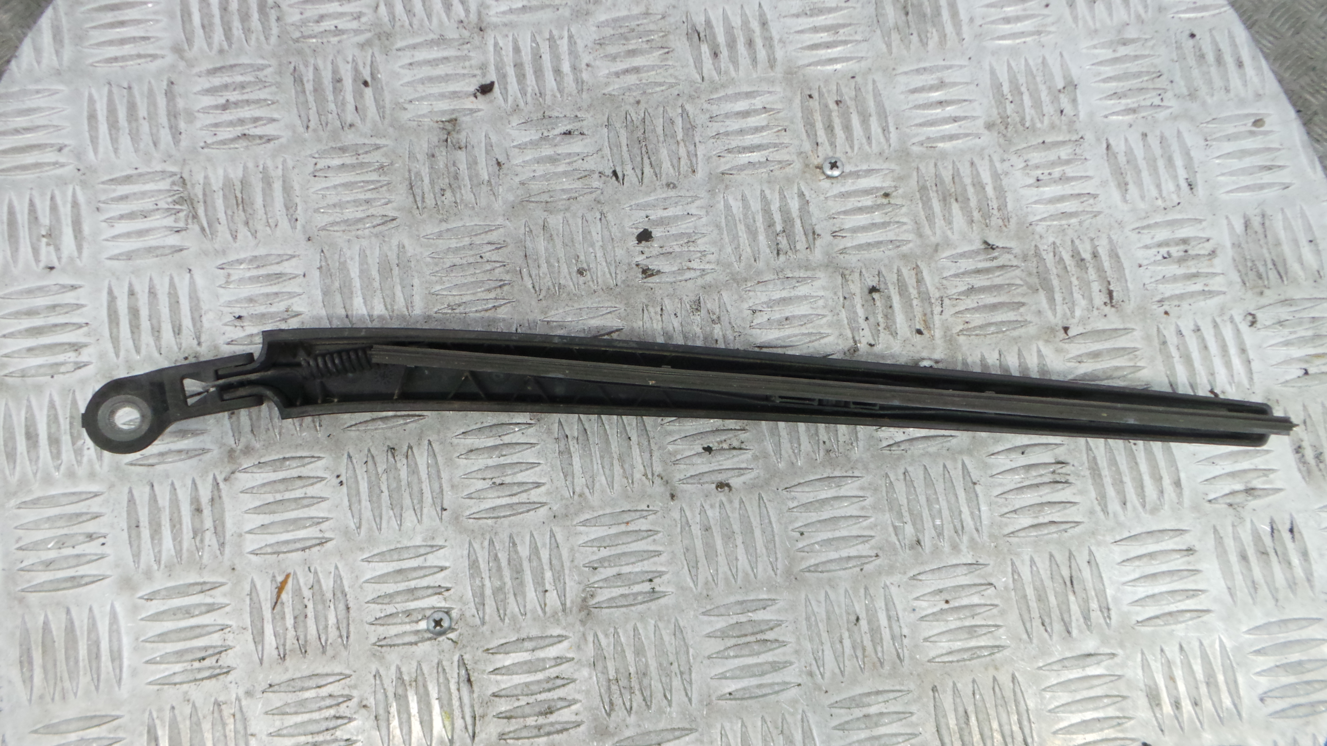 Braço Traseiro Para Brisas 6L6955704B - SEAT IBIZA III (6L1), IBIZA Mk III (6L1)-36385563