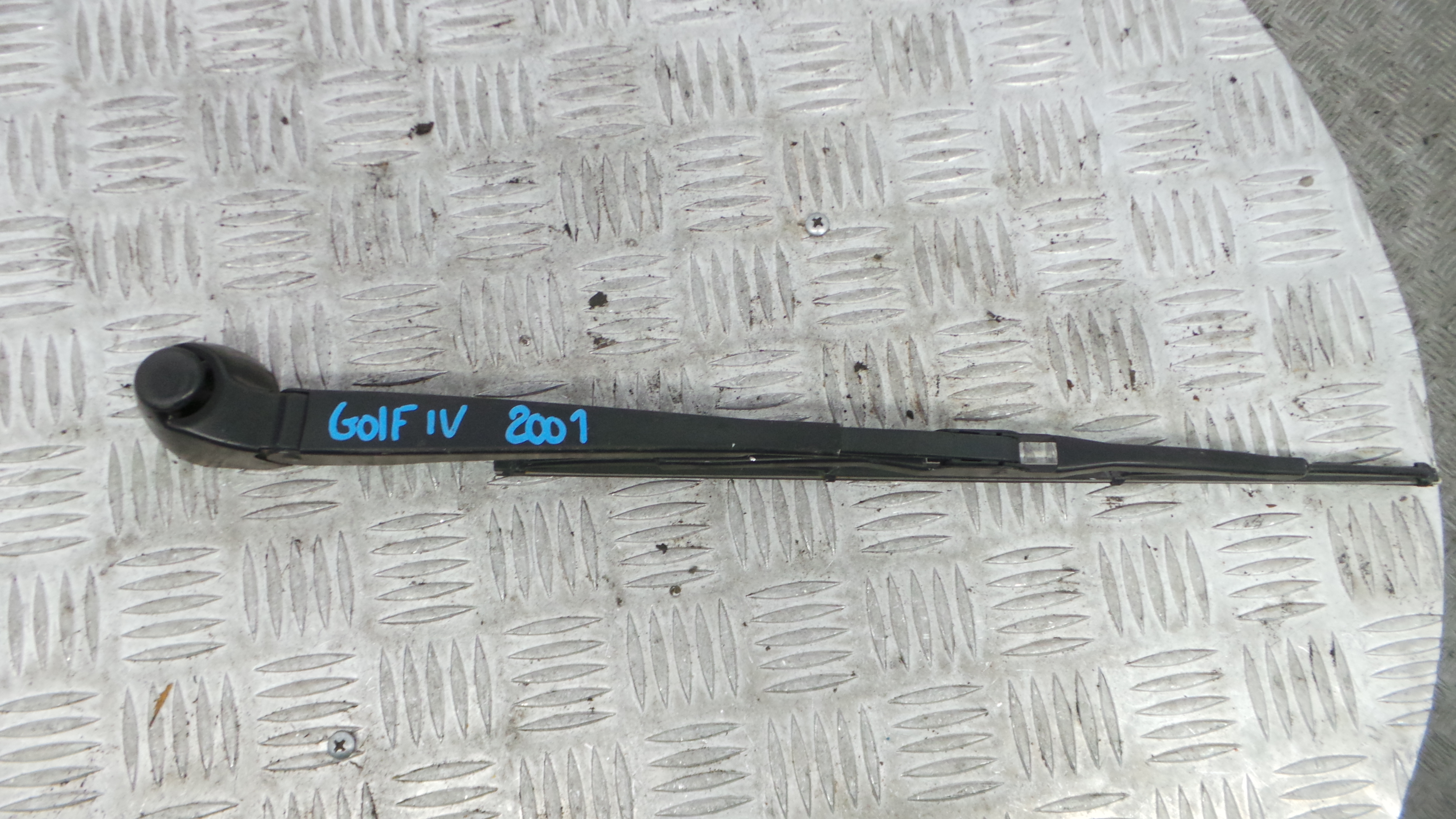 Braço Traseiro Para Brisas 1J6955707A - VW GOLF IV (1J1), GOLF Mk IV (1J1)-36385581