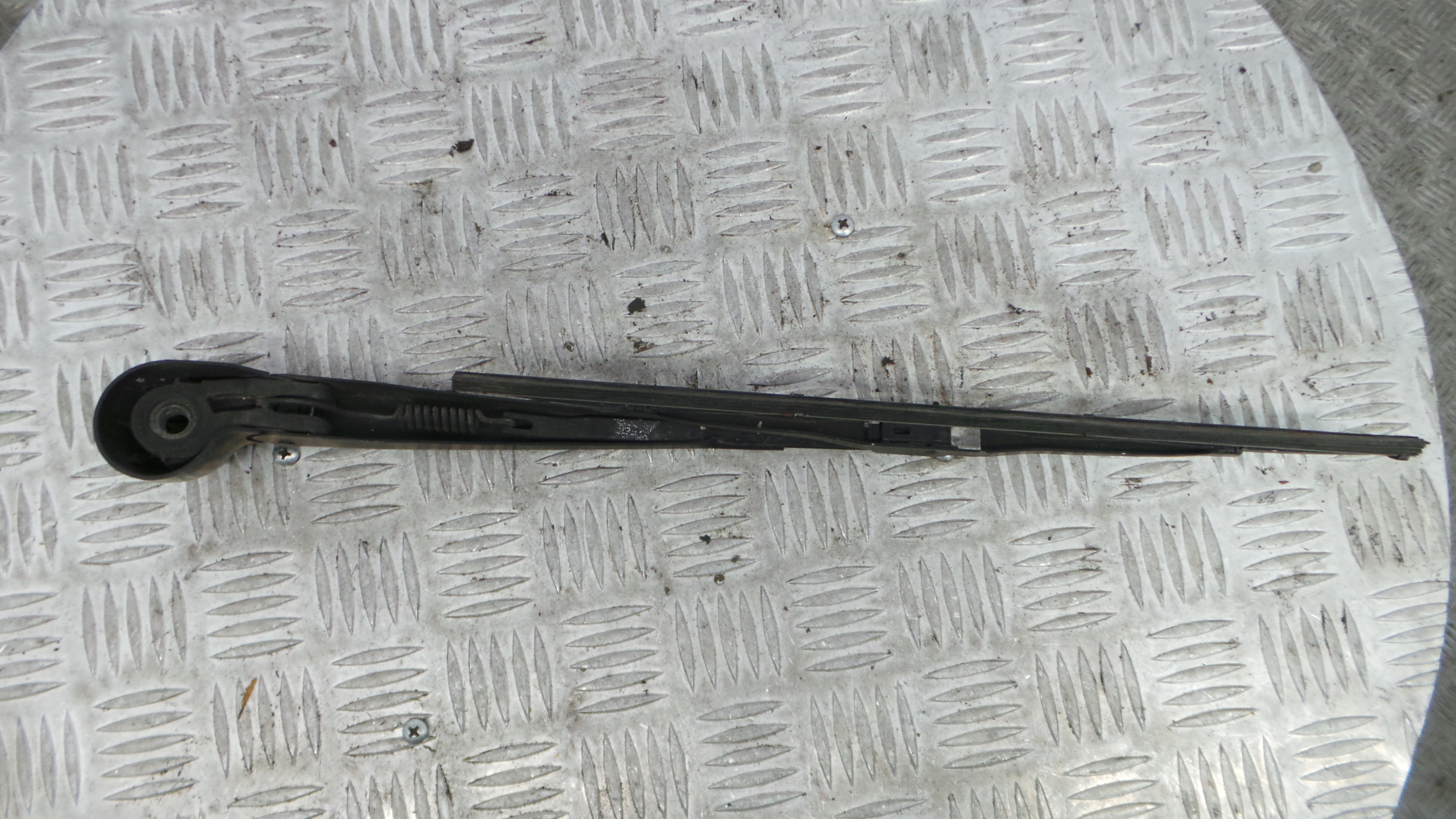 Braço Traseiro Para Brisas 1J6955707A - VW GOLF IV (1J1), GOLF Mk IV (1J1)-36385581