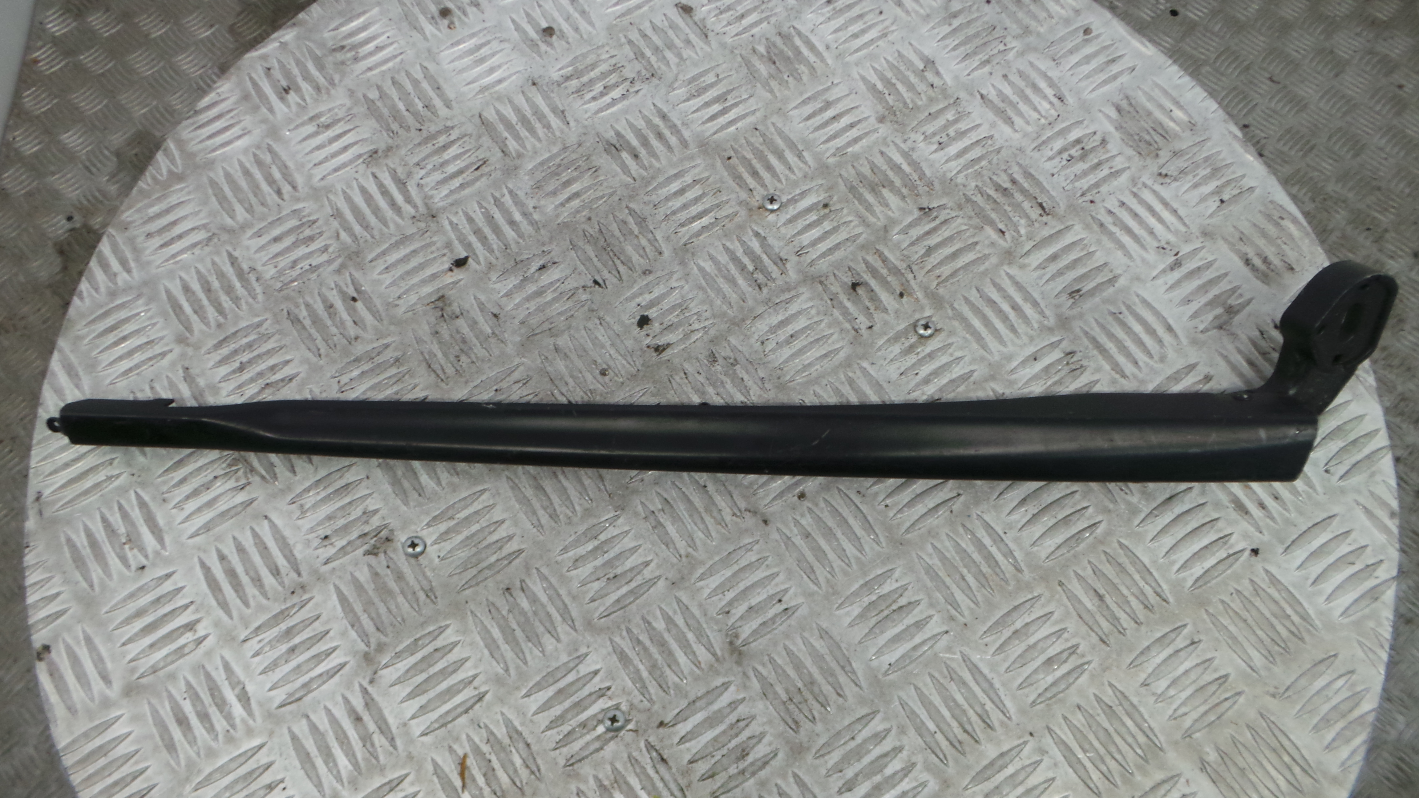 Braço Do Limpa-vidros 1P0955410A - SEAT LEON (1P1)-36385602