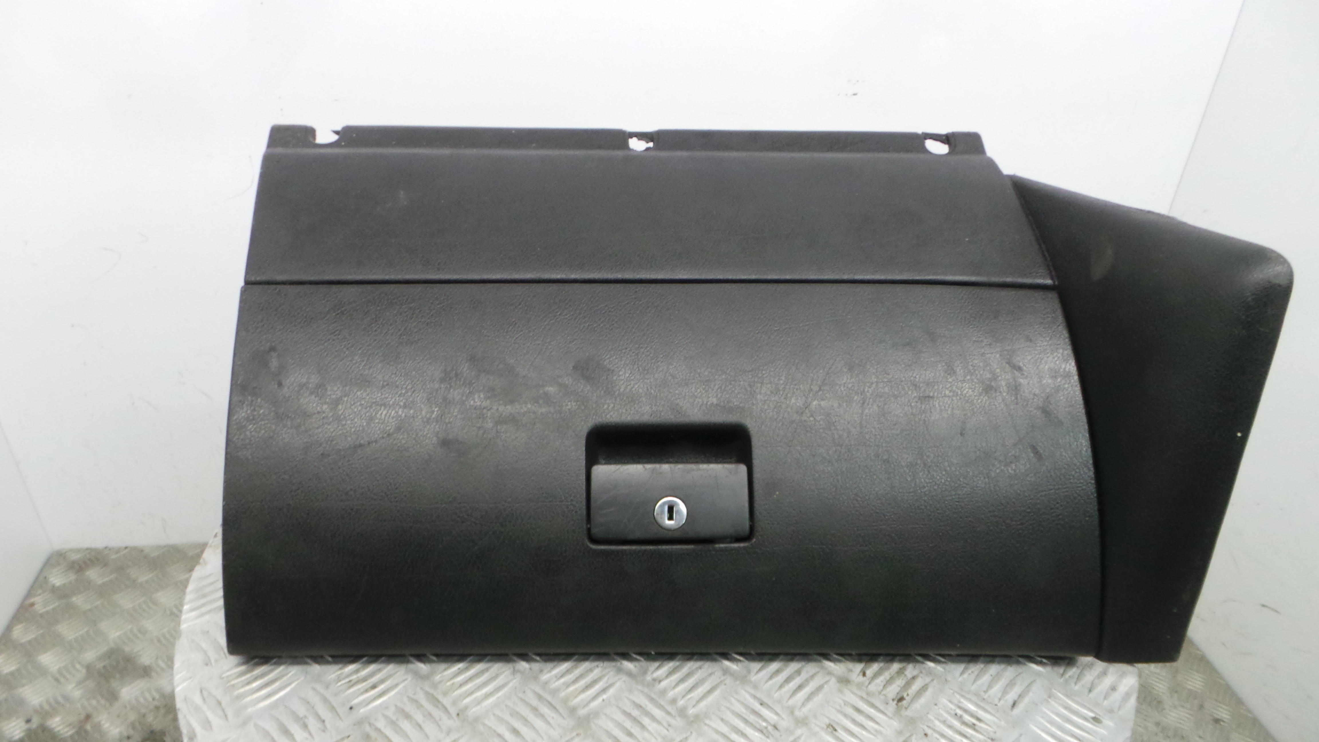 Porta Luvas  1J1857104A - VW GOLF IV Estate (1J5), GOLF IV Variant (1J5), GOLF Mk IV Estate (1J5)-36385696