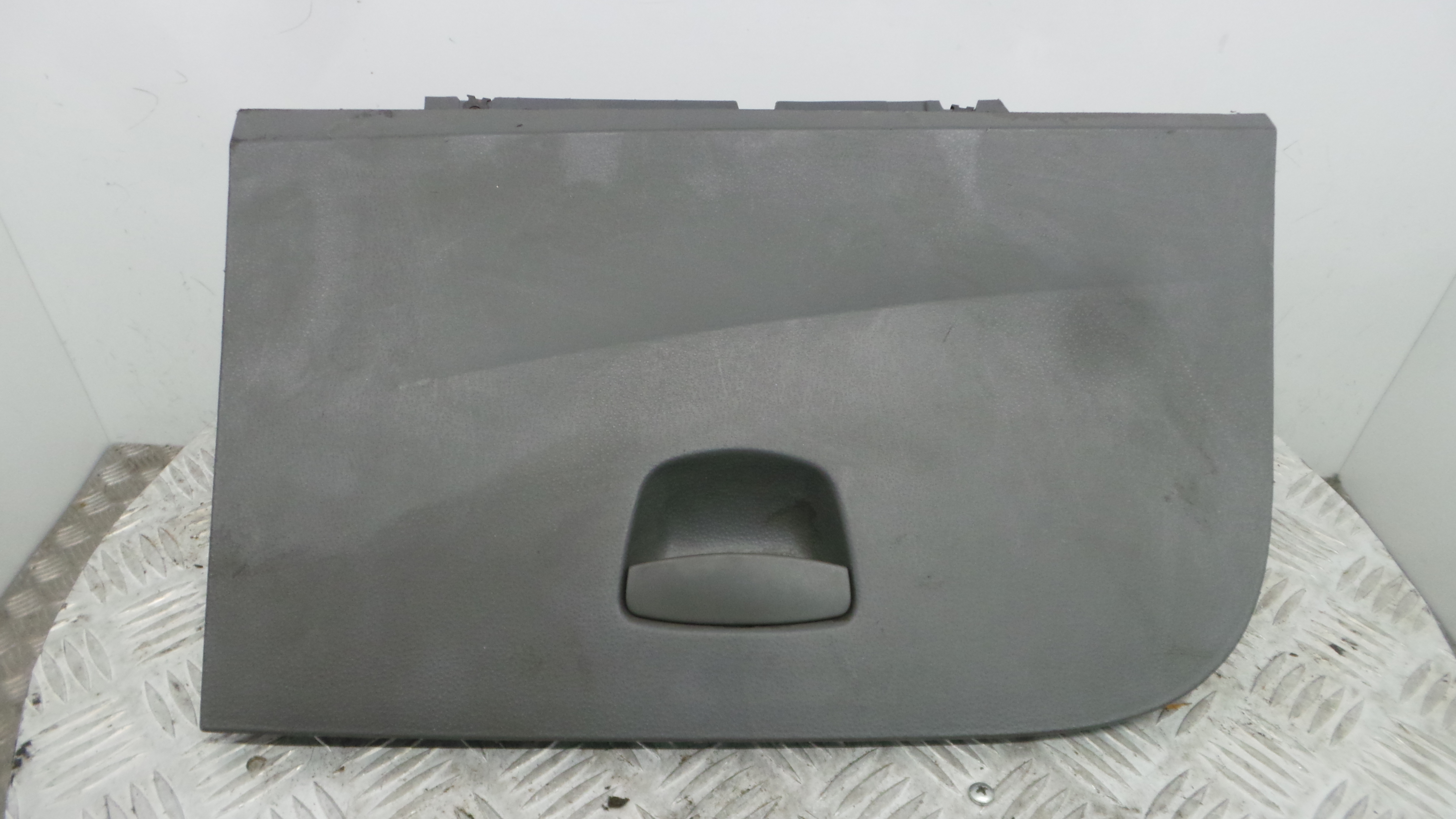 Porta Luvas 6J1957103A - SEAT IBIZA IV (6J5, 6P1), IBIZA Mk IV (6J5, 6P1)-36385706 Porta Luvas 6J1957103A - SEAT IBIZA IV (6J5, 6P1), IBIZA Mk IV (6J5, 6P1)-36385706