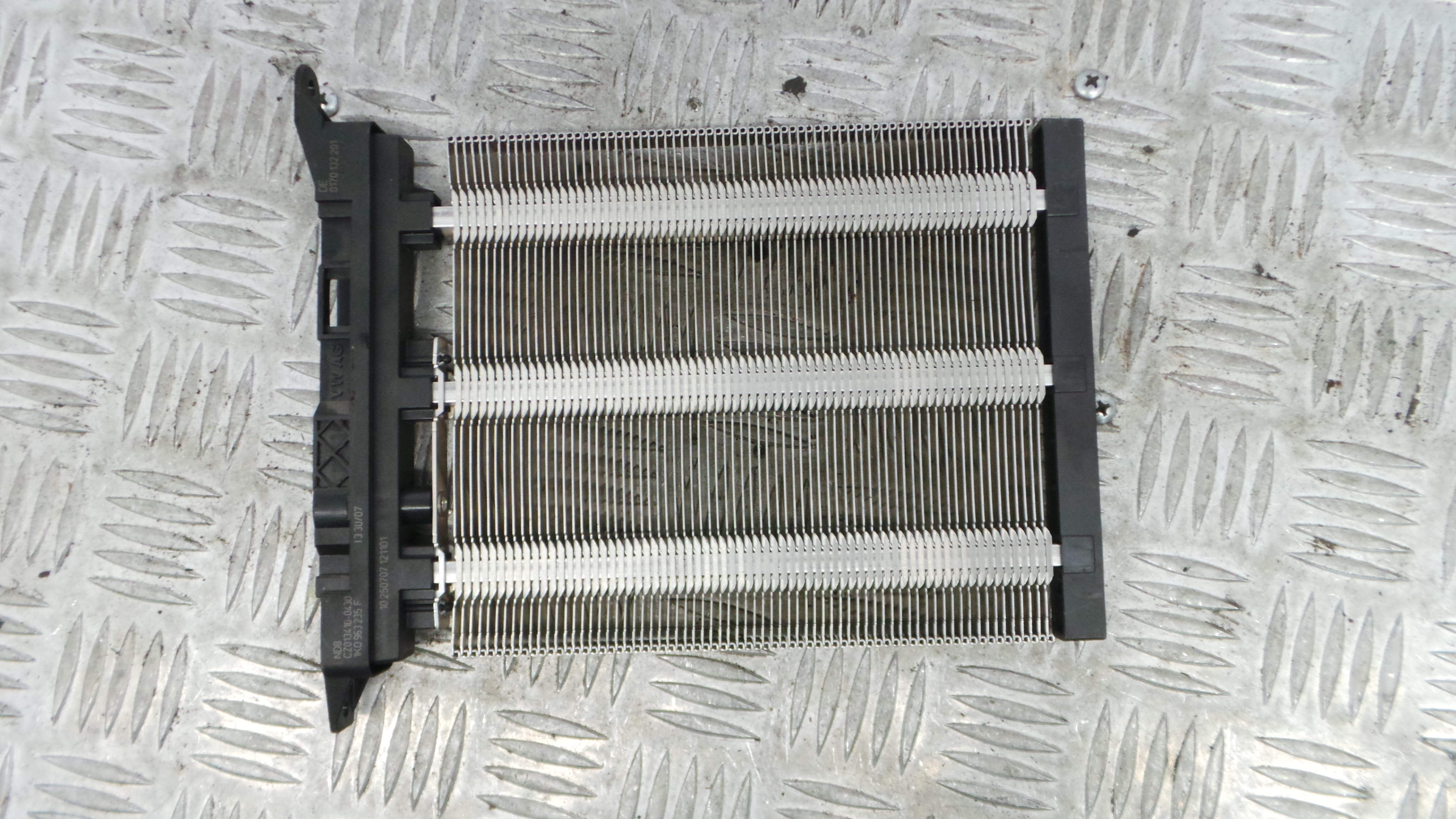 Radiador da Chaufagem / Sofagem 1K0963235F - VW GOLF V (1K1)-36385805