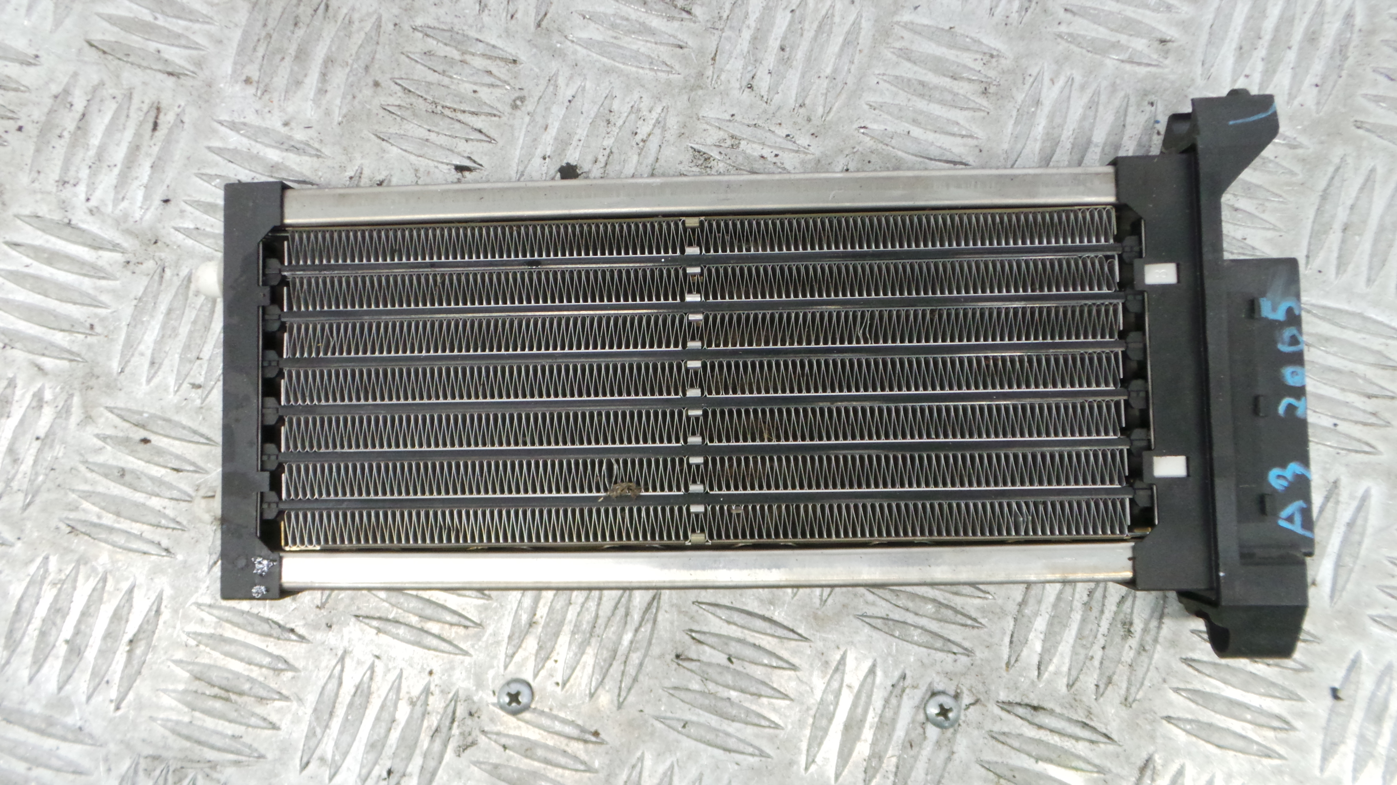 Radiador da Chaufagem / Sofagem 4B1819011 - AUDI A3 (8P1)-36385822
