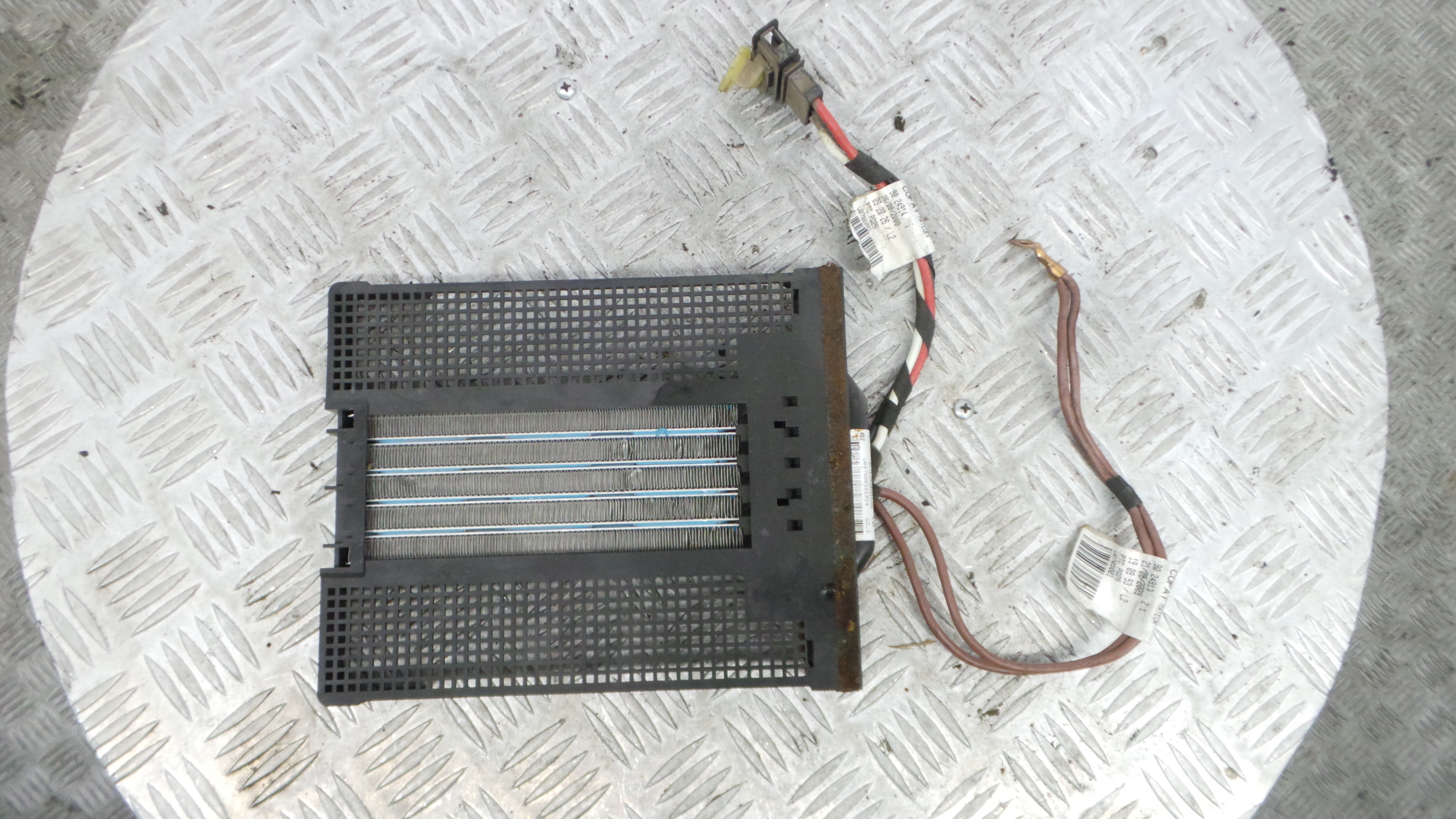 Radiador da Chaufagem / Sofagem 6R0963235 - SEAT IBIZA IV (6J5, 6P1), IBIZA Mk IV (6J5, 6P1)-36385828