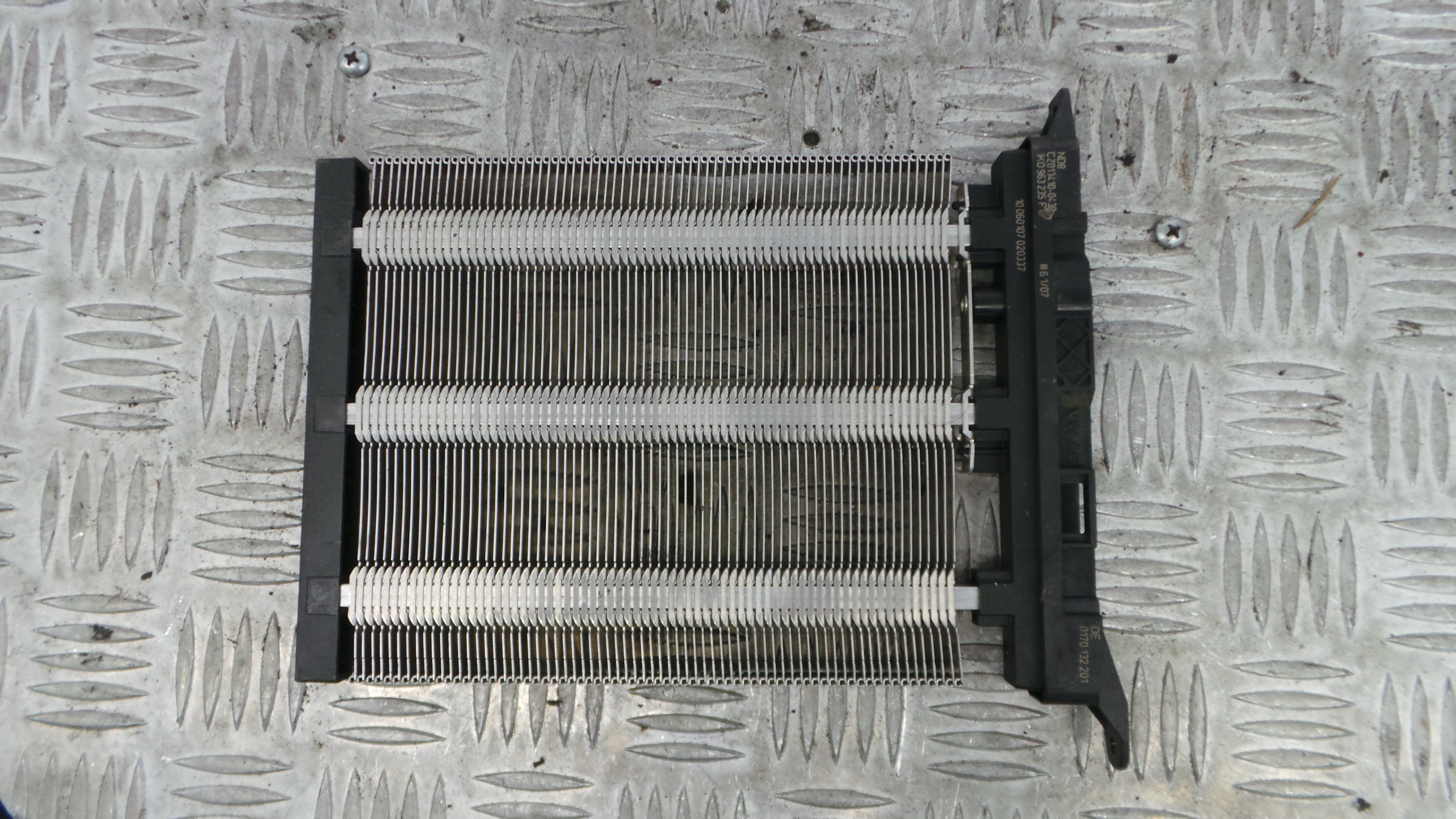 Radiador da Chaufagem / Sofagem 1K0963235F - VW GOLF V (1K1)-36385831