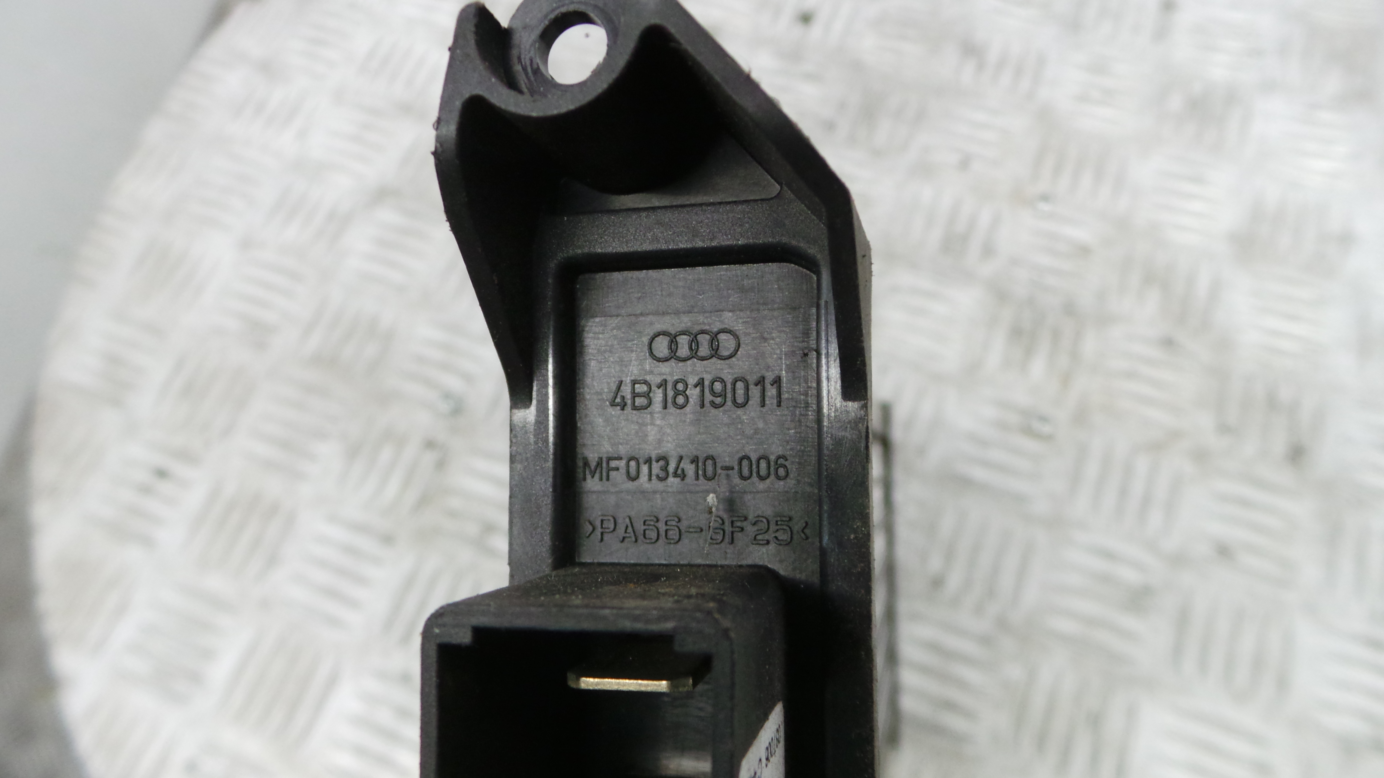Radiador da Chaufagem / Sofagem 4B1819011 - AUDI A4 B6 (8E2)-36385840