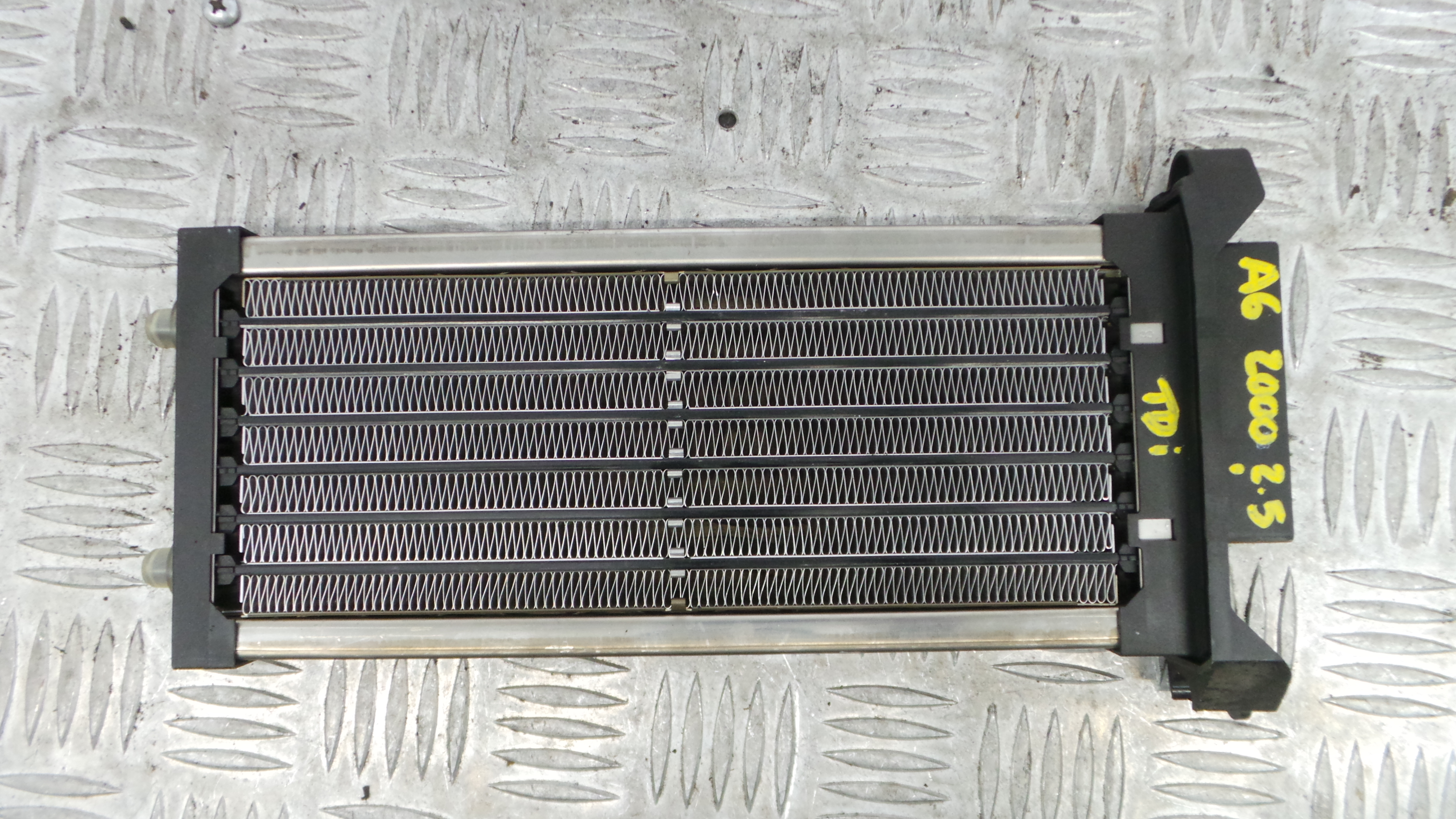 Radiador da Chaufagem / Sofagem 4B1819011 - AUDI A6 C5 (4B2)-36385843