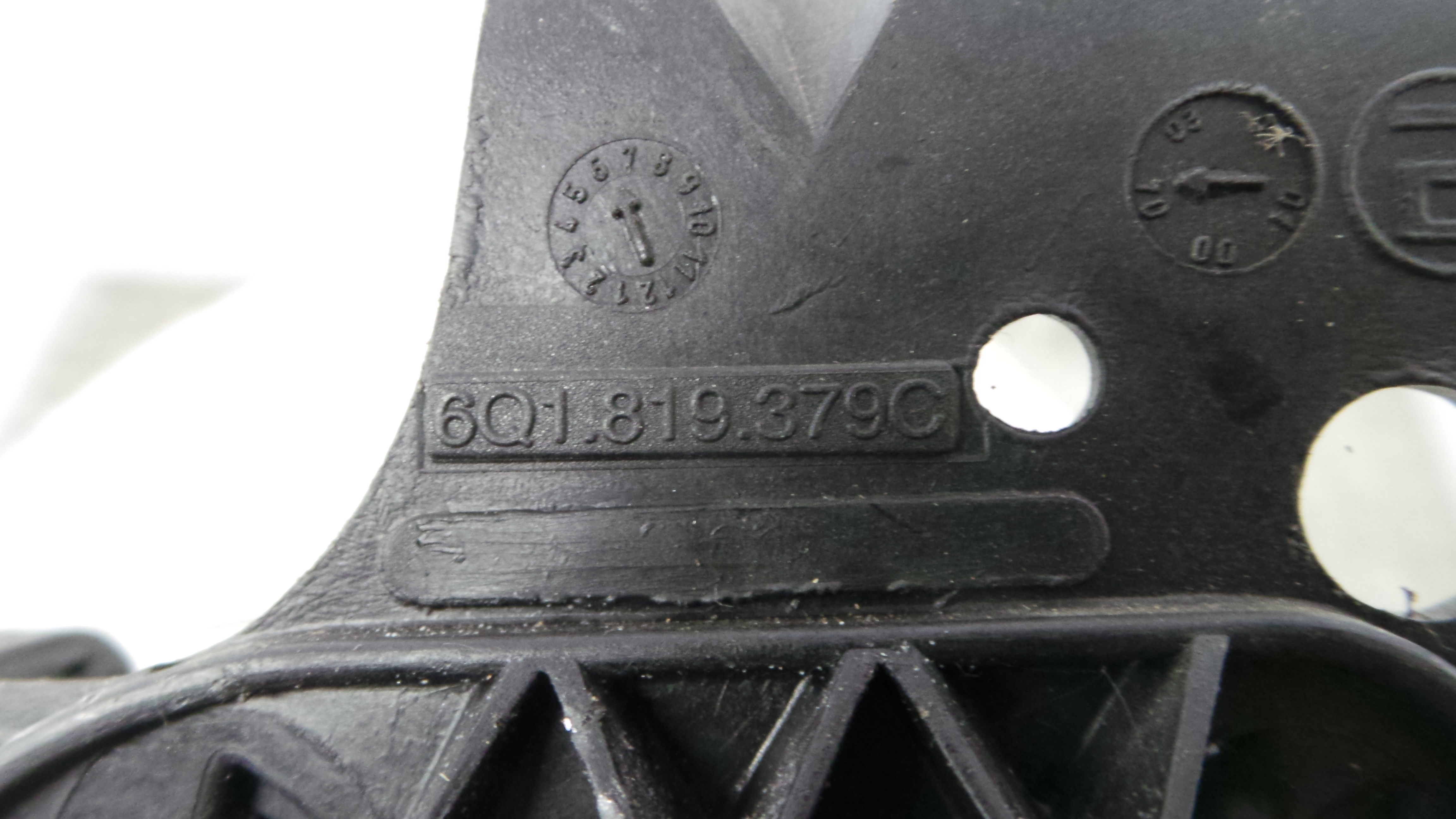 Atuador do Circuito de Ar  6Q1819379C - VW POLO (9N_, 9A_)-36386221