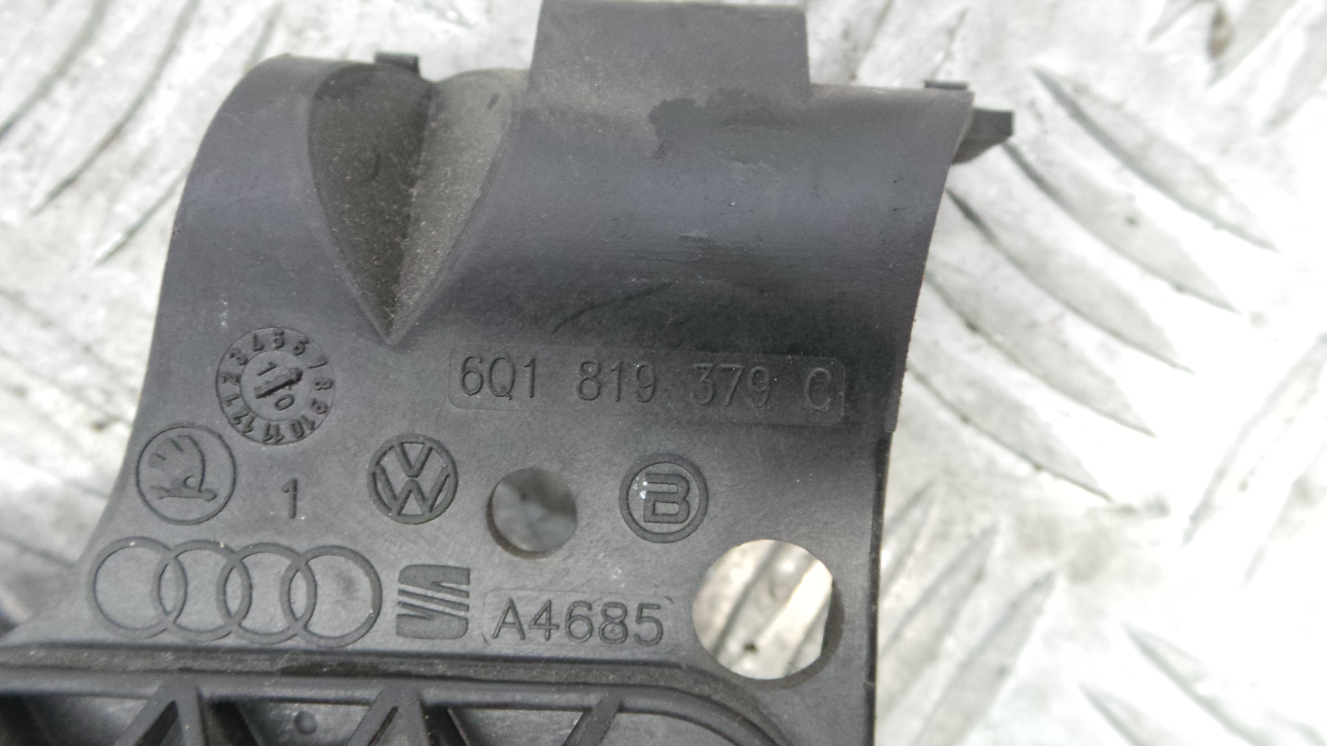 Atuador do Circuito de Ar  6Q1819379C - SEAT IBIZA IV (6J5, 6P1), IBIZA Mk IV (6J5, 6P1)-36386224