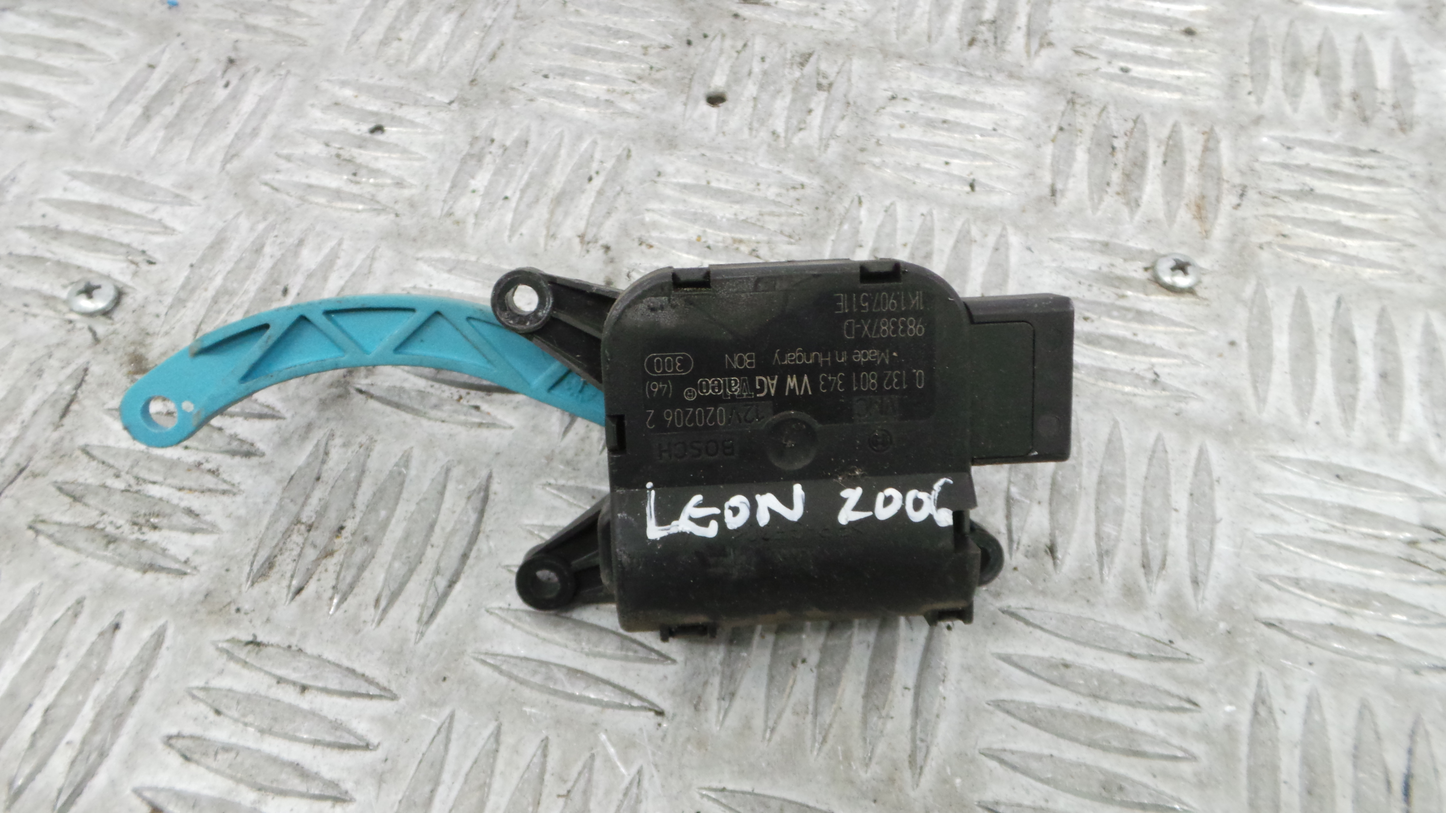 Atuador do Circuito de Ar 1K1907511E - SEAT LEON (1P1)-36386479 Atuador do Circuito de Ar 1K1907511E - SEAT LEON (1P1)-36386479