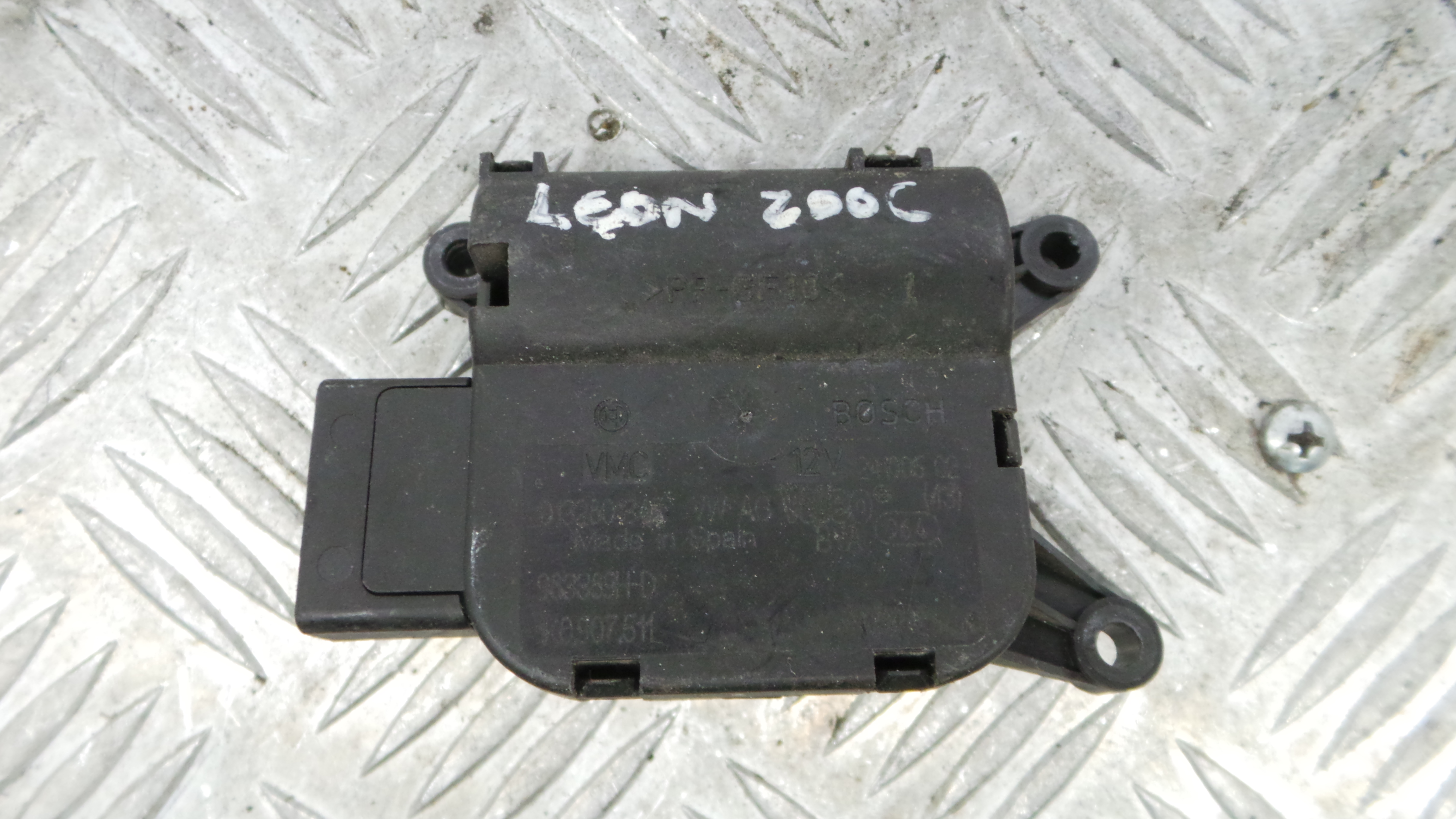 Atuador do Circuito de Ar 1K0907511 - SEAT LEON (1P1)-36386757 Atuador do Circuito de Ar 1K0907511 - SEAT LEON (1P1)-36386757