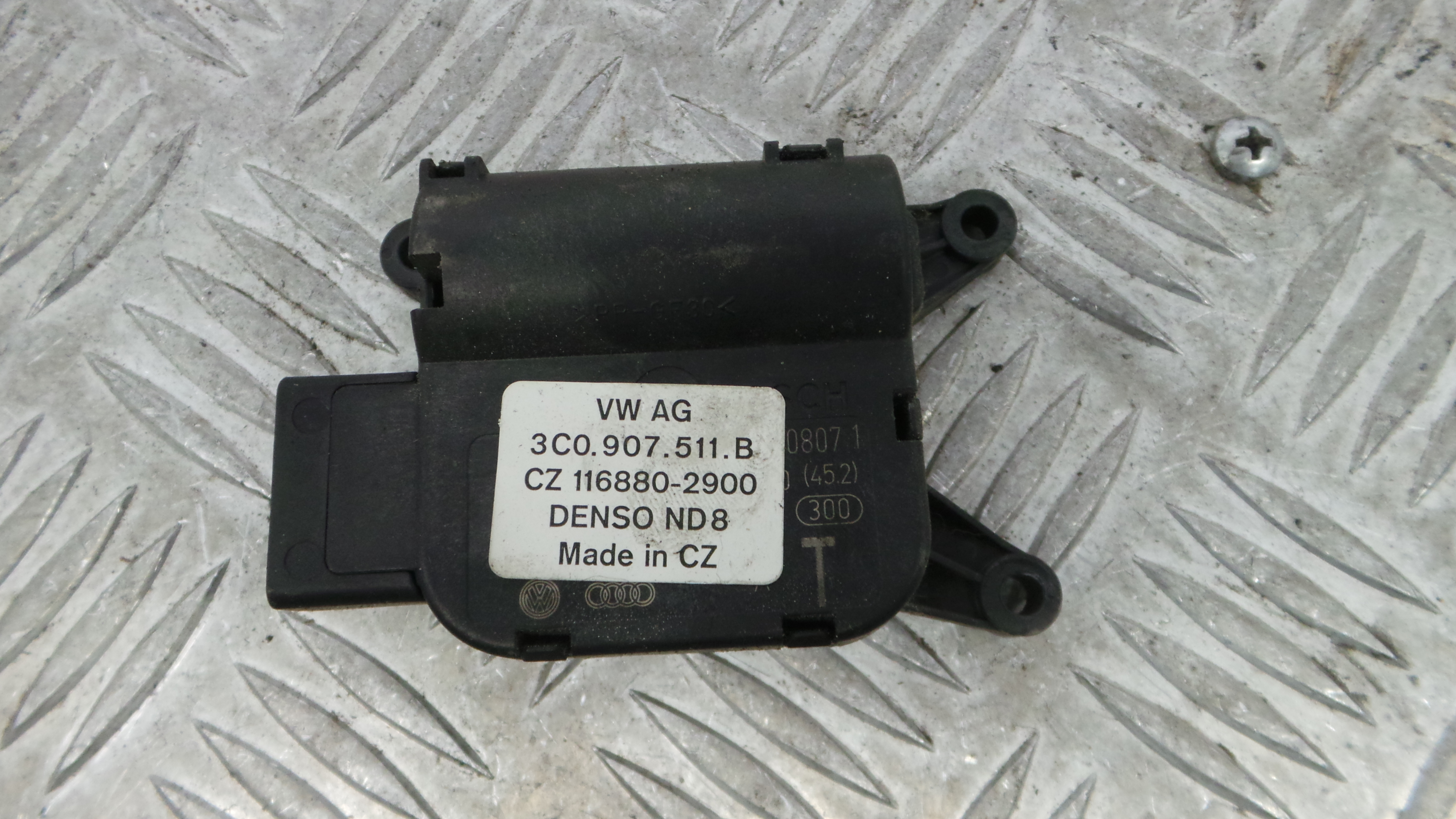 Atuador do Circuito de Ar 3C0907511B - VW GOLF V (1K1)-36386775 Atuador do Circuito de Ar 3C0907511B - VW GOLF V (1K1)-36386775