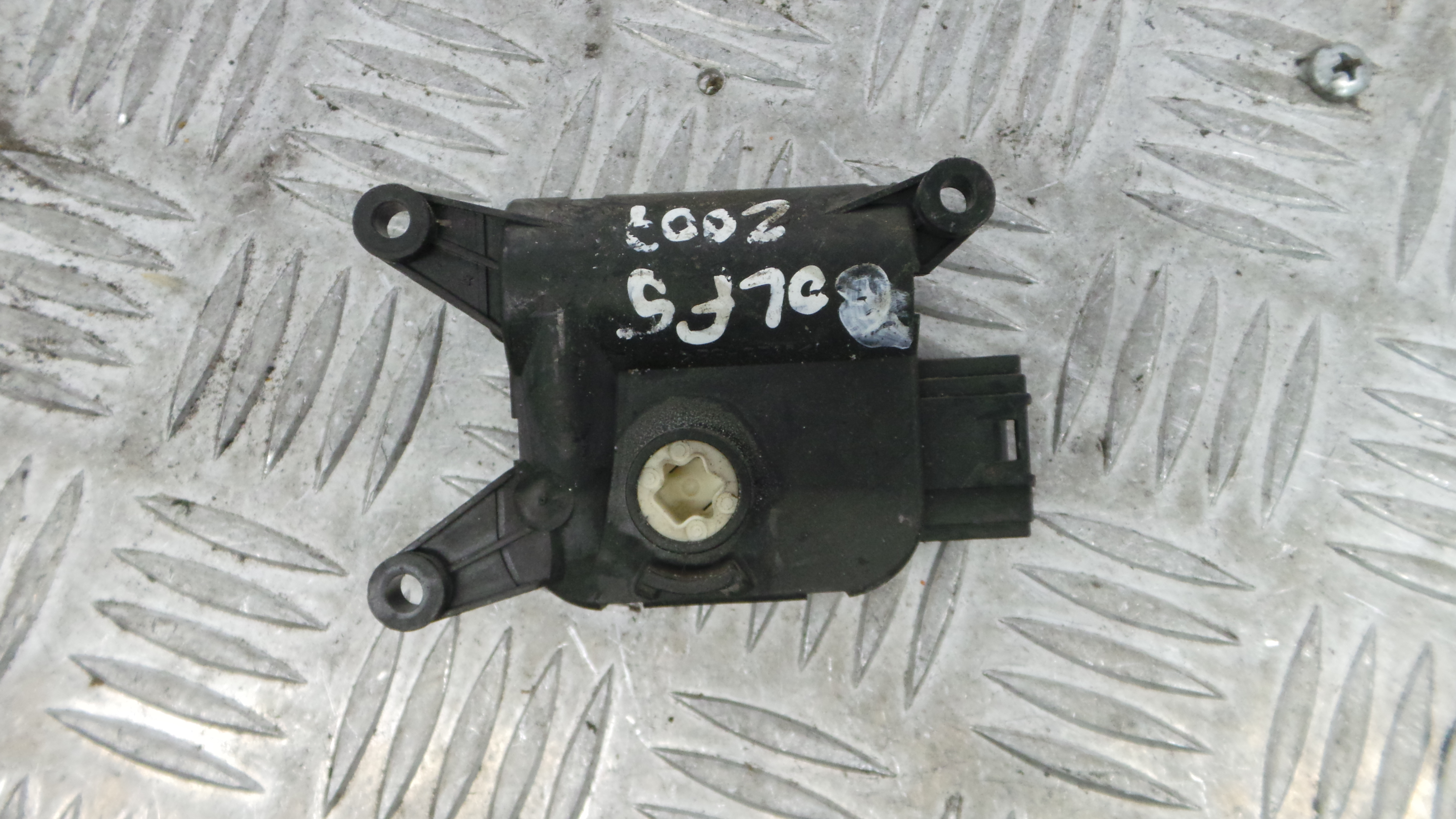 Atuador do Circuito de Ar 3C1907511A - VW GOLF V (1K1)-36386800