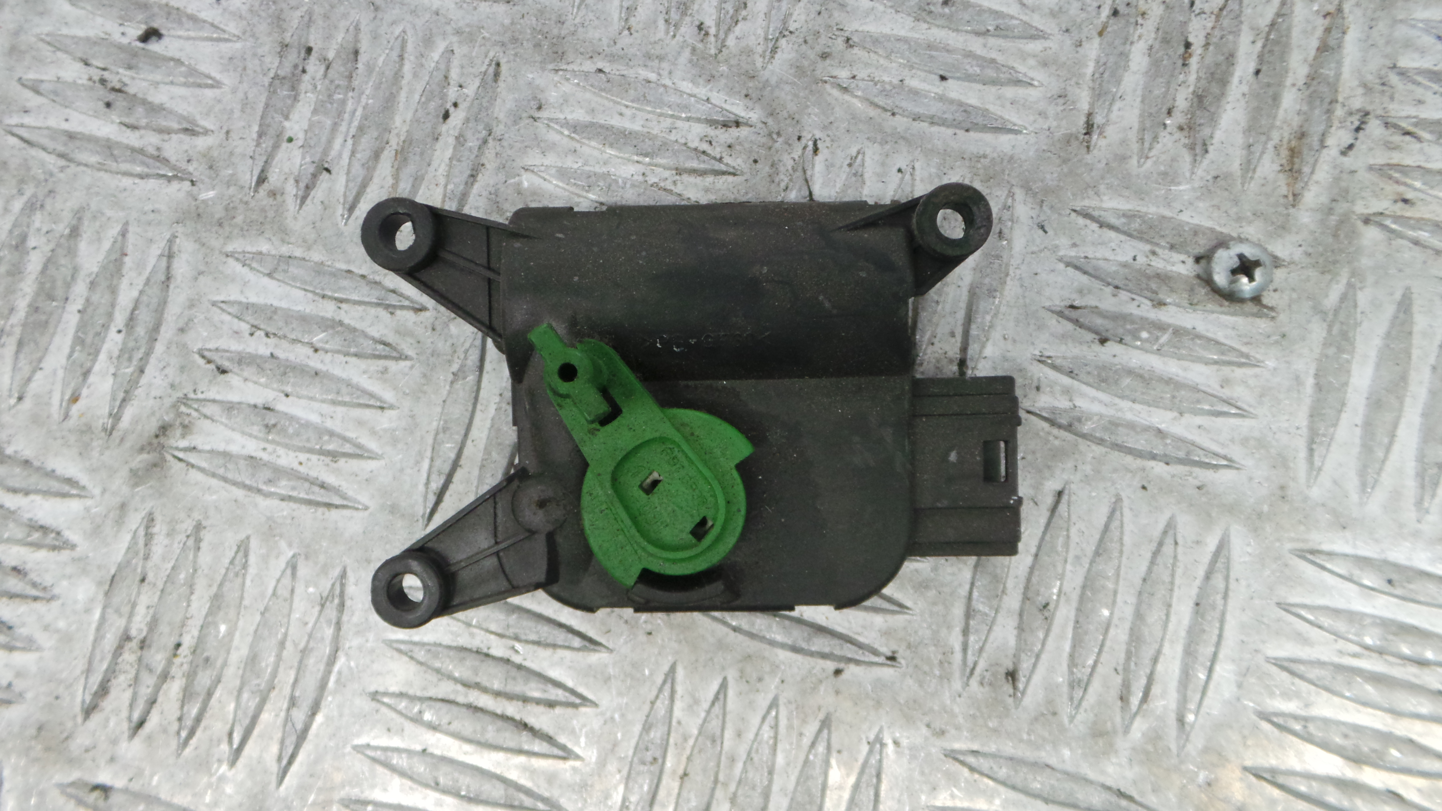 Atuador do Circuito de Ar  8E1820511B - AUDI A4 B6 (8E2)-36386806