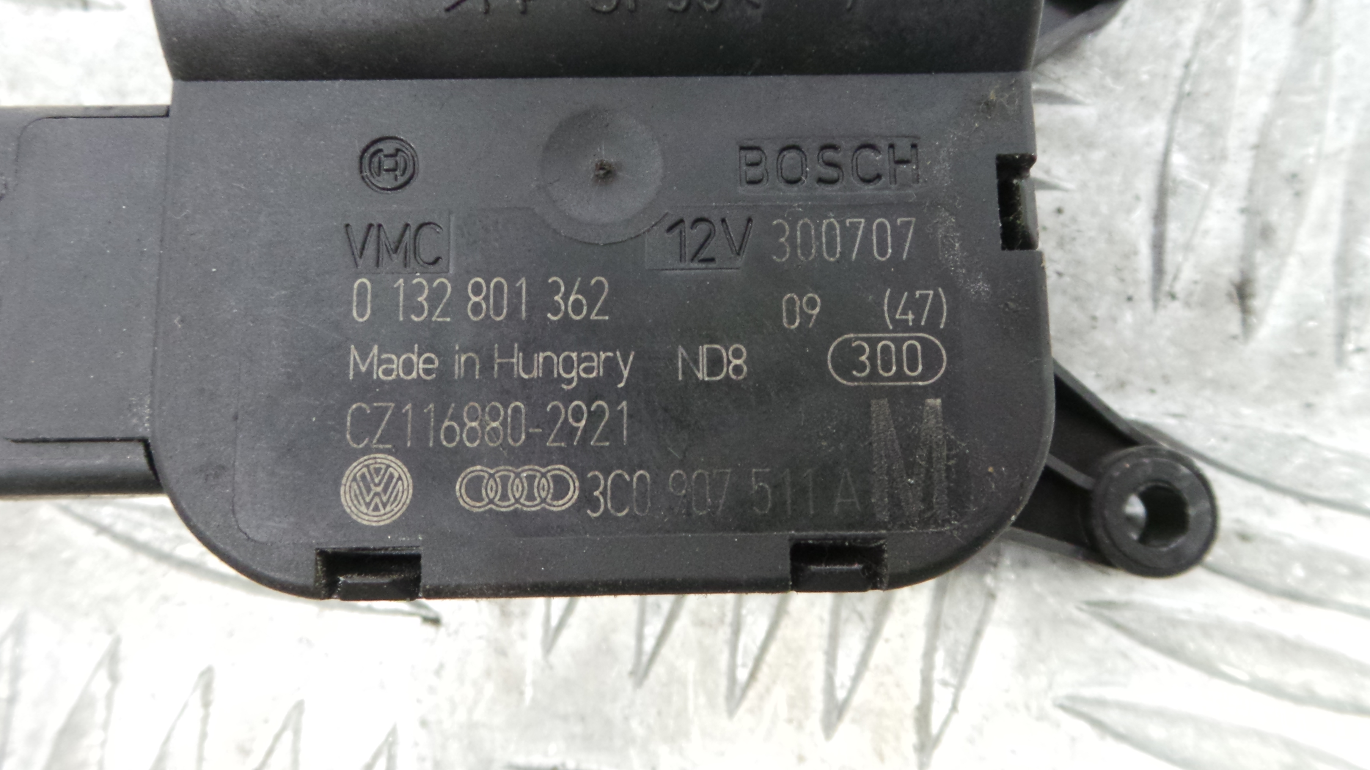 Atuador do Circuito de Ar  3C0907511AM - VW GOLF V (1K1)-36386842