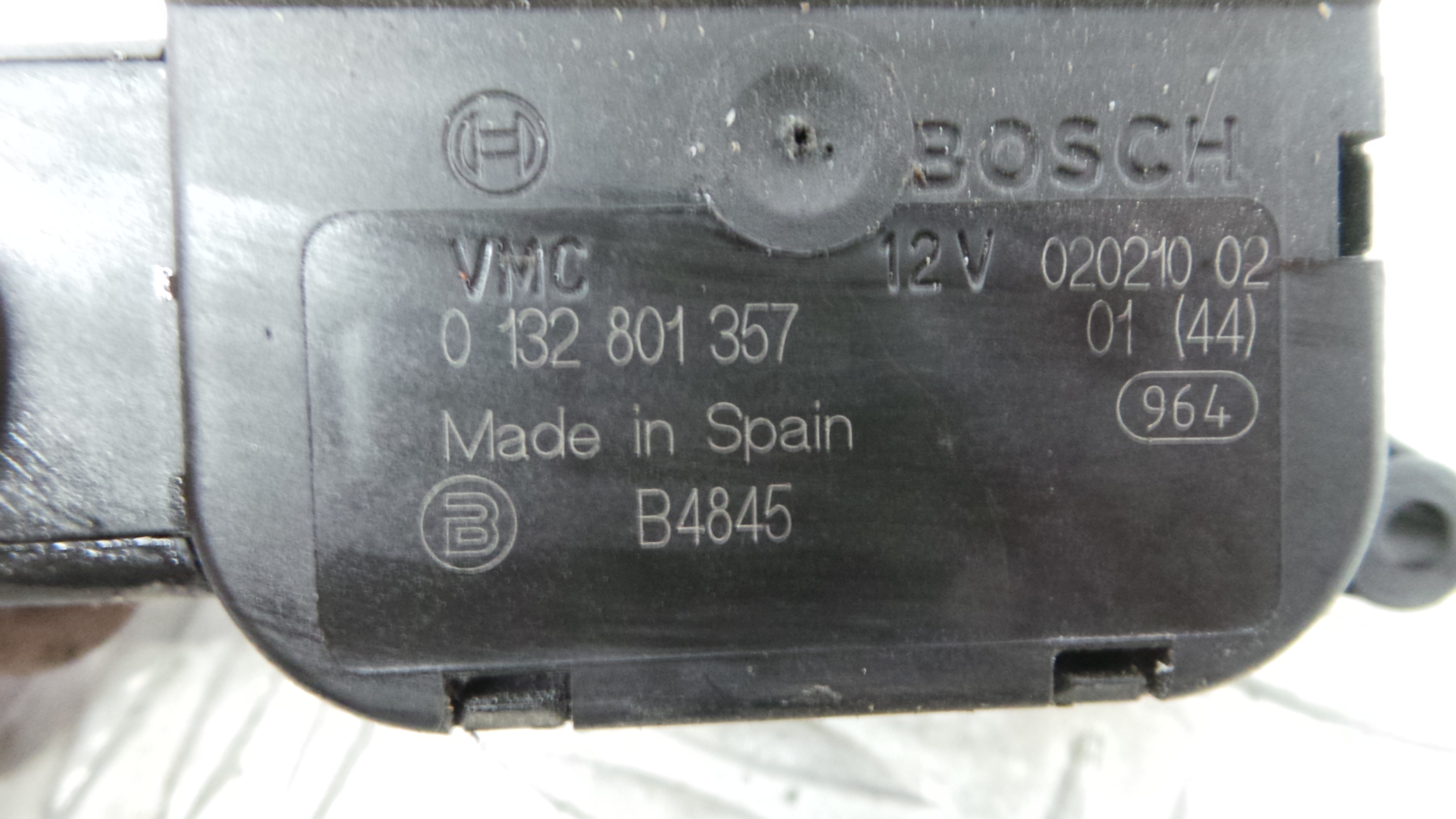 Atuador do Circuito de Ar 0132801357 - SEAT IBIZA IV (6J5, 6P1), IBIZA Mk IV (6J5, 6P1)-36386851