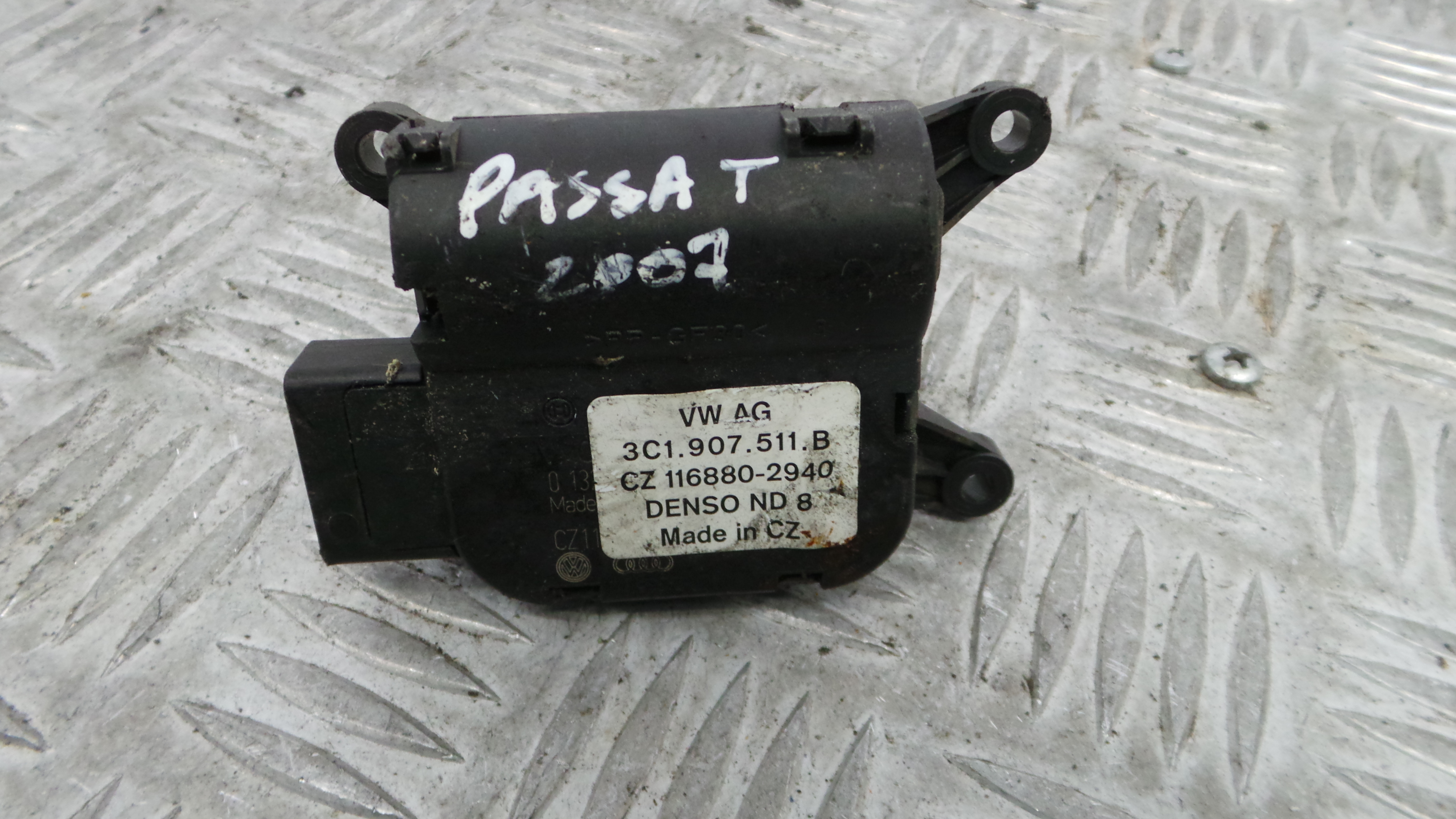 Atuador do Circuito de Ar  3C1907511B - VW PASSAT B6 (3C2)-36386854