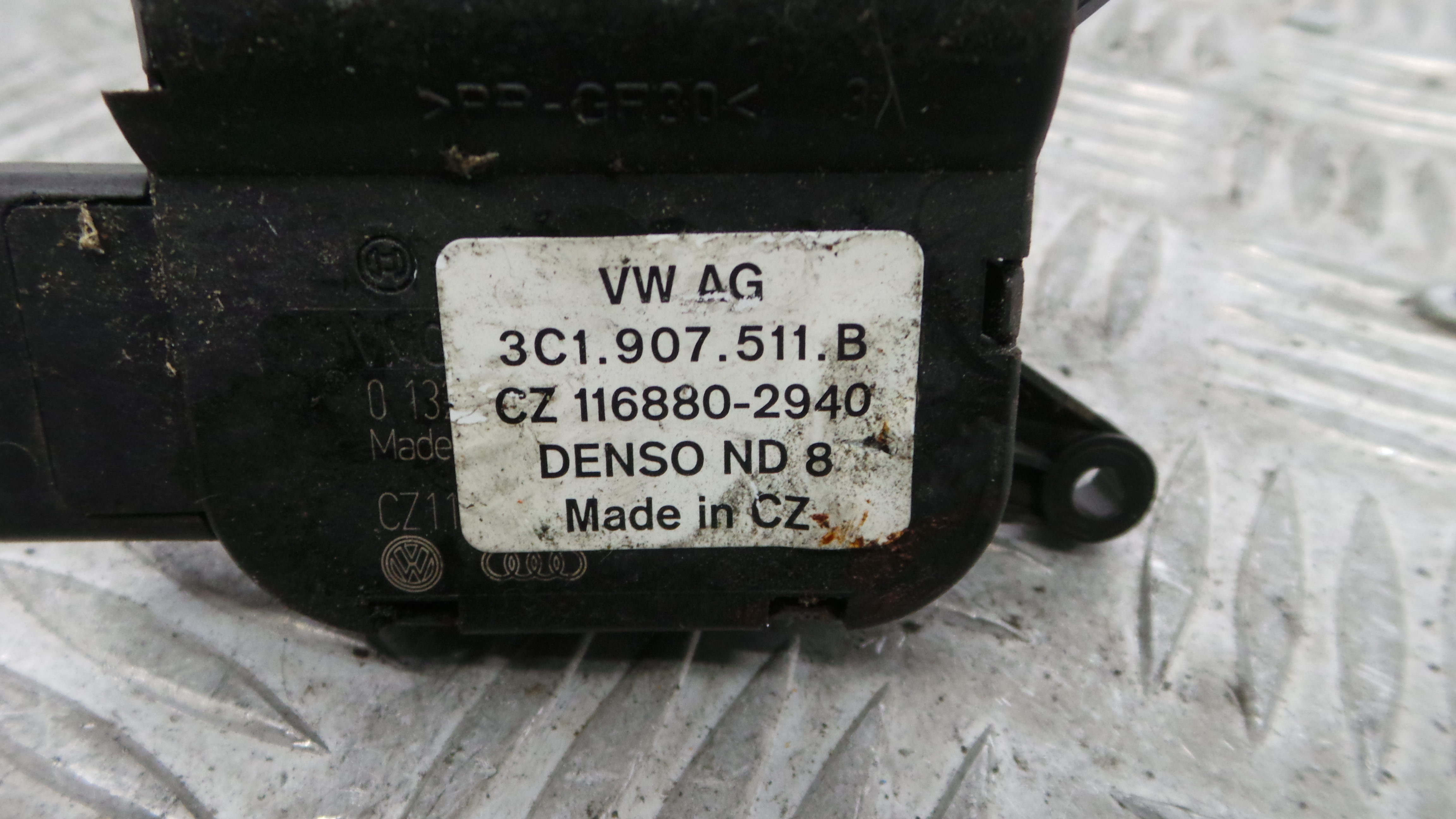 Atuador do Circuito de Ar  3C1907511B - VW PASSAT B6 (3C2)-36386854