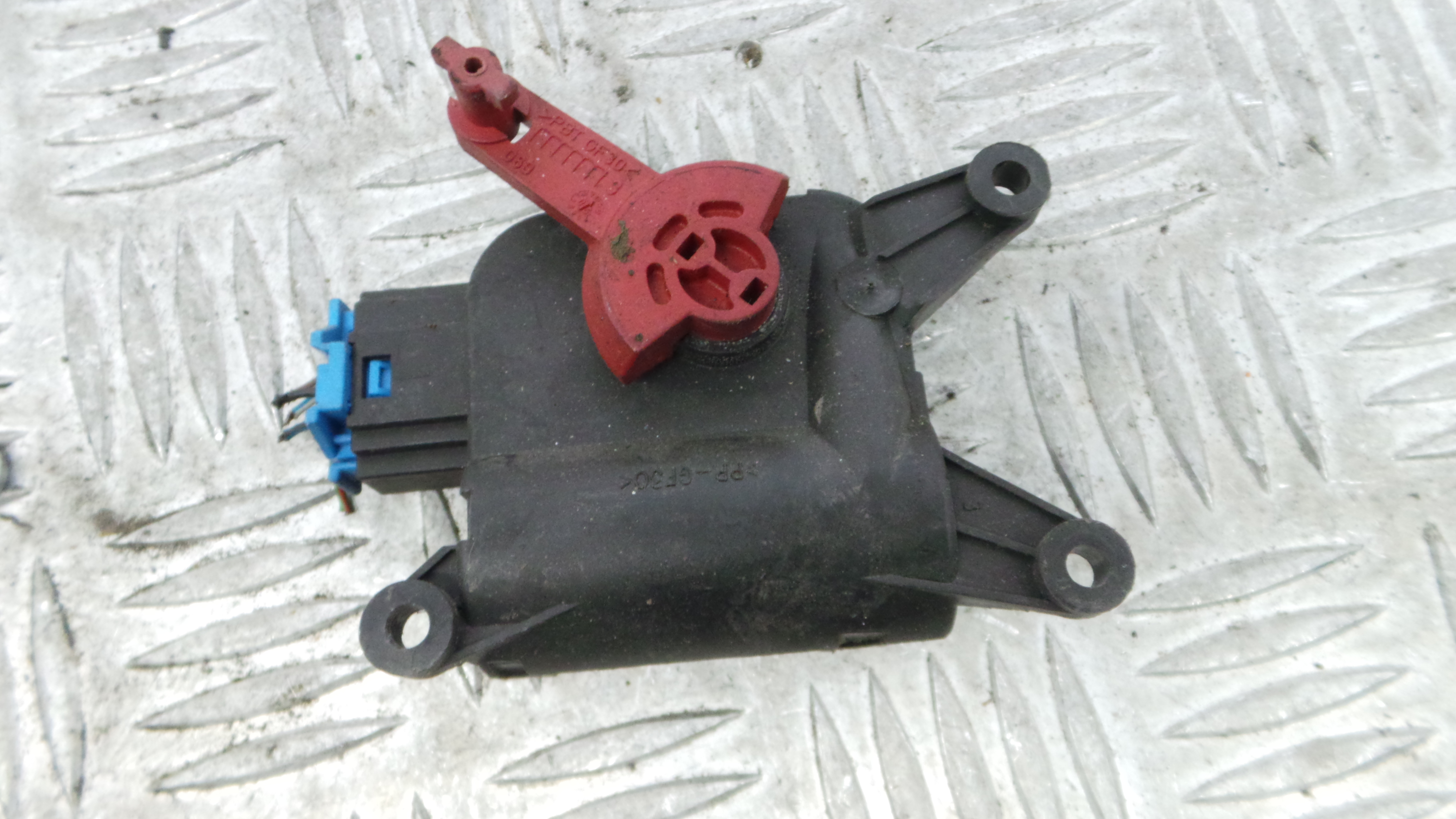 Atuador do Circuito de Ar  8E1820511 - AUDI A4 B7 (8EC)-36386925