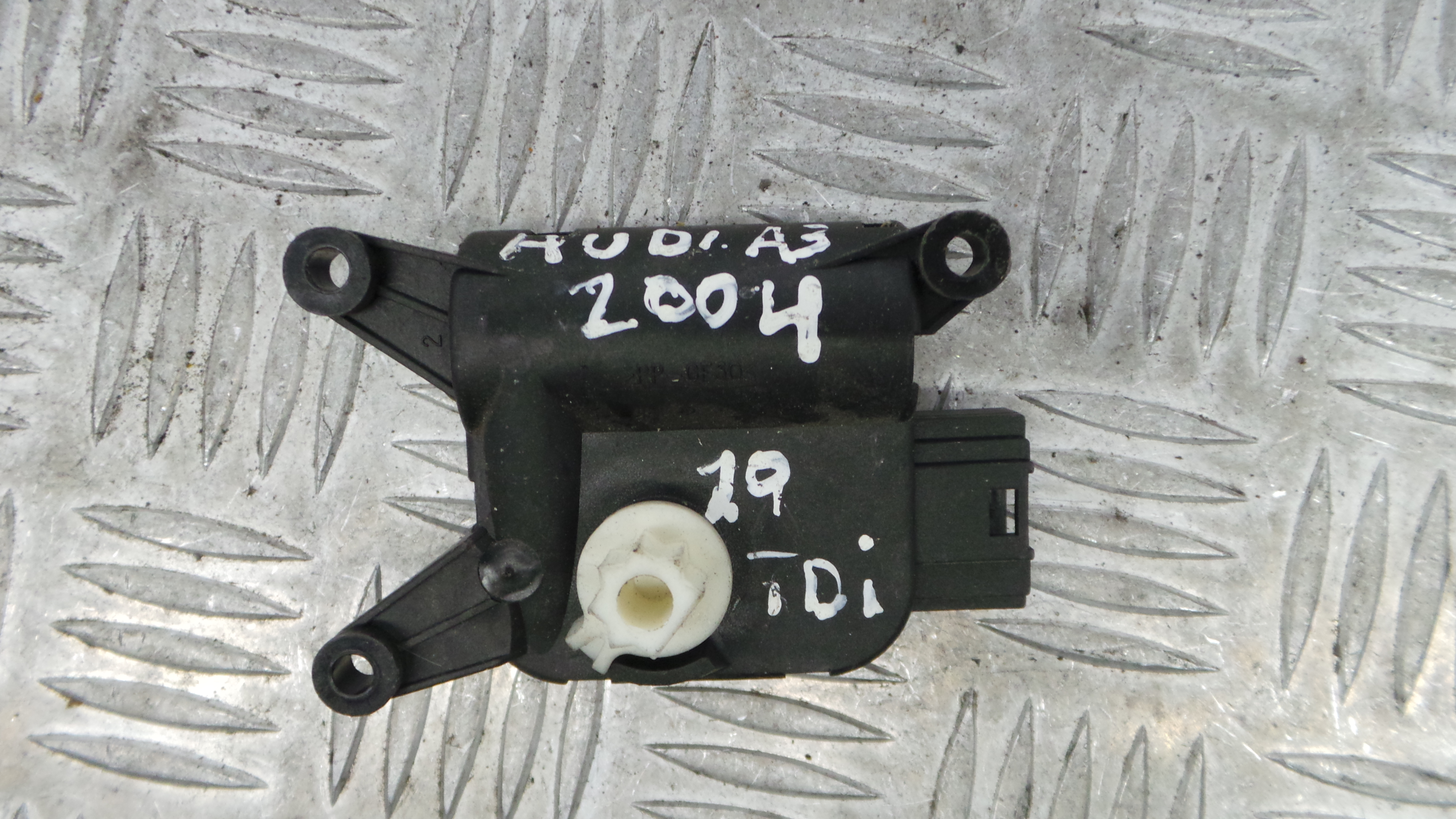 Atuador do Circuito de Ar  1K0907511 - AUDI A3 (8P1)-36386931