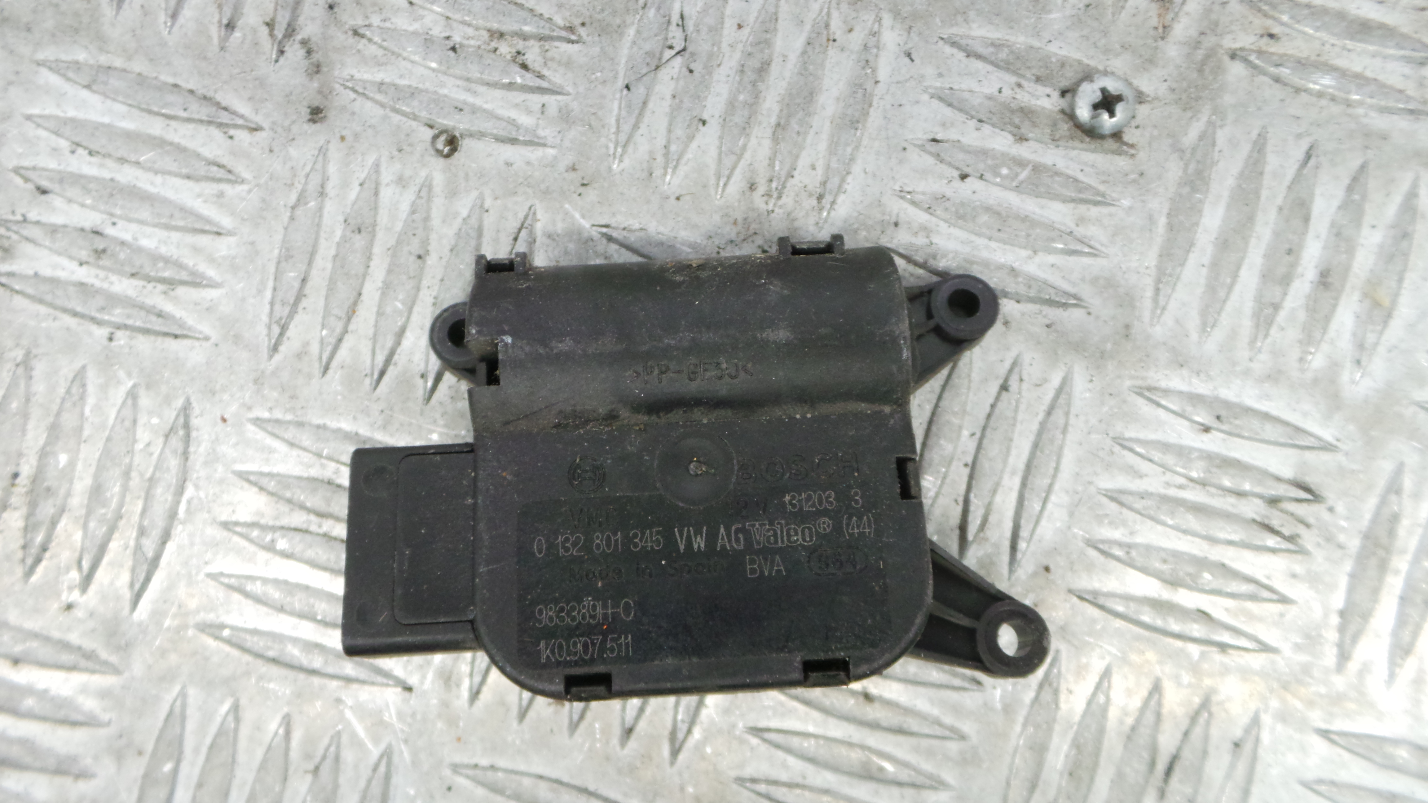 Atuador do Circuito de Ar  1K0907511 - AUDI A3 (8P1)-36386931