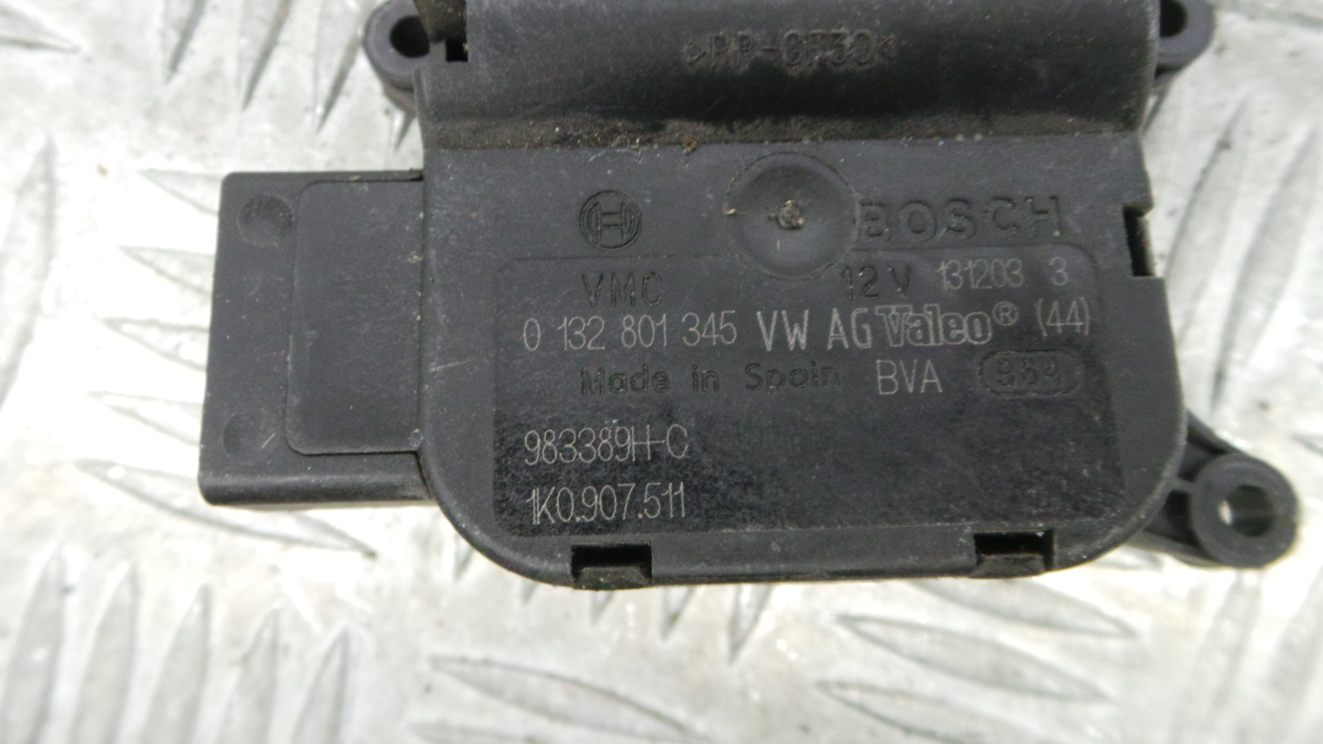 Atuador do Circuito de Ar  1K0907511 - AUDI A3 (8P1)-36386931