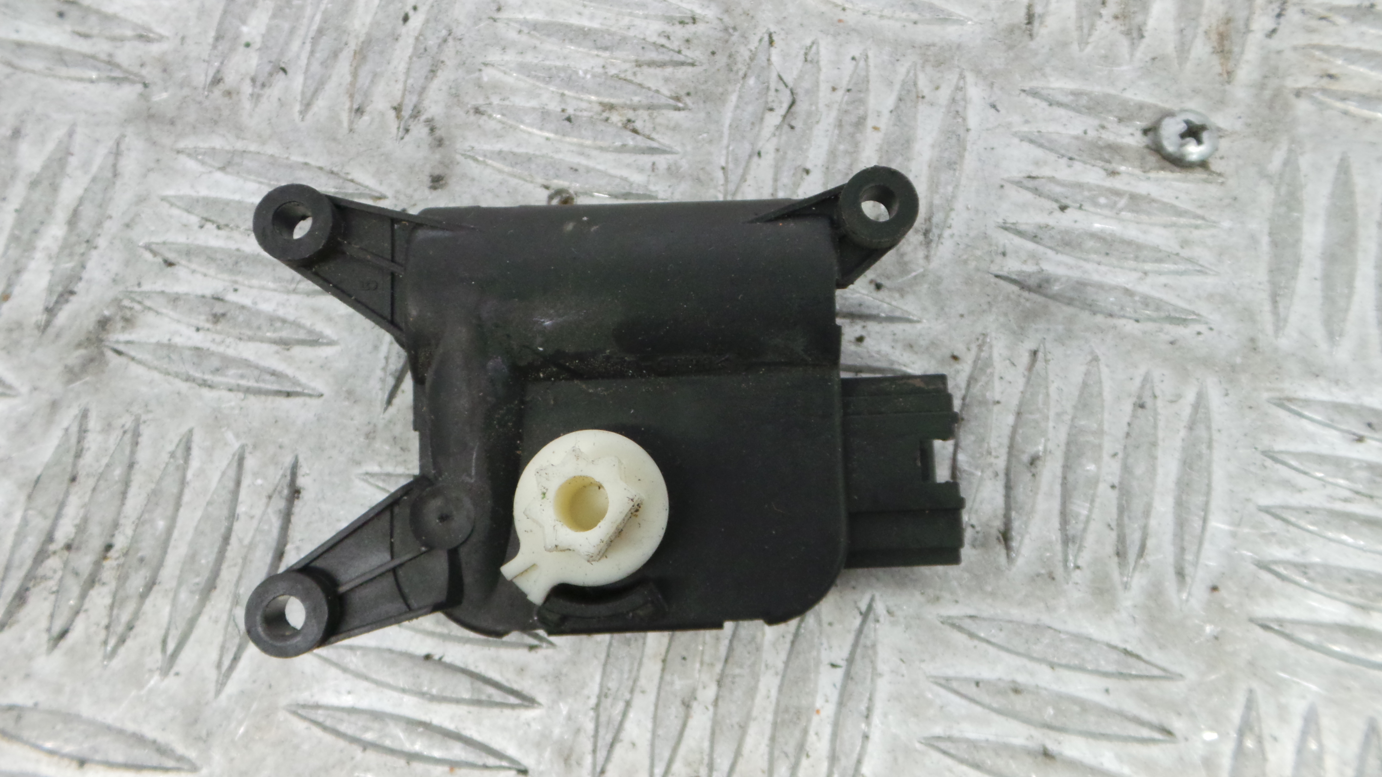 Atuador do Circuito de Ar  1K0907511 - AUDI A3 (8P1)-36386946