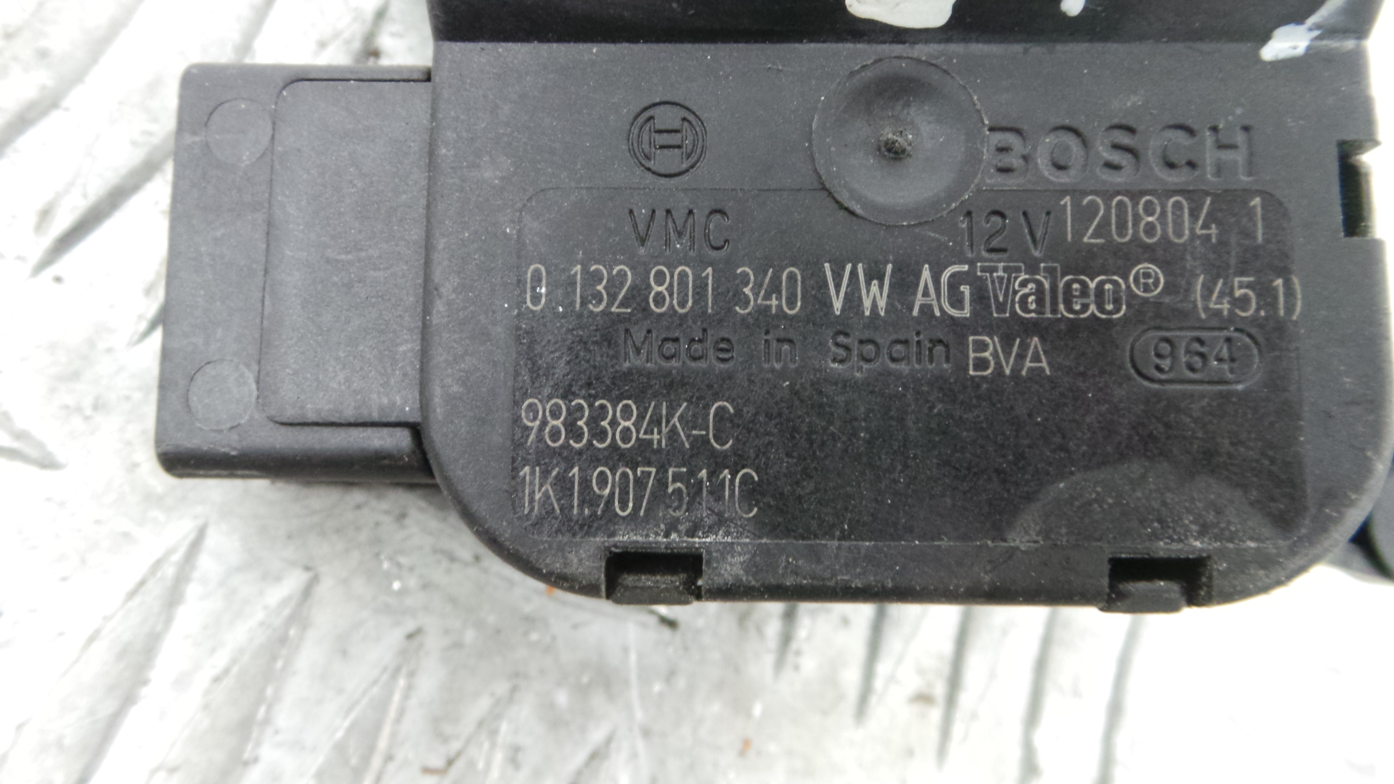 Atuador do Circuito de Ar  1K1907511C - VW GOLF V (1K1)-36386949