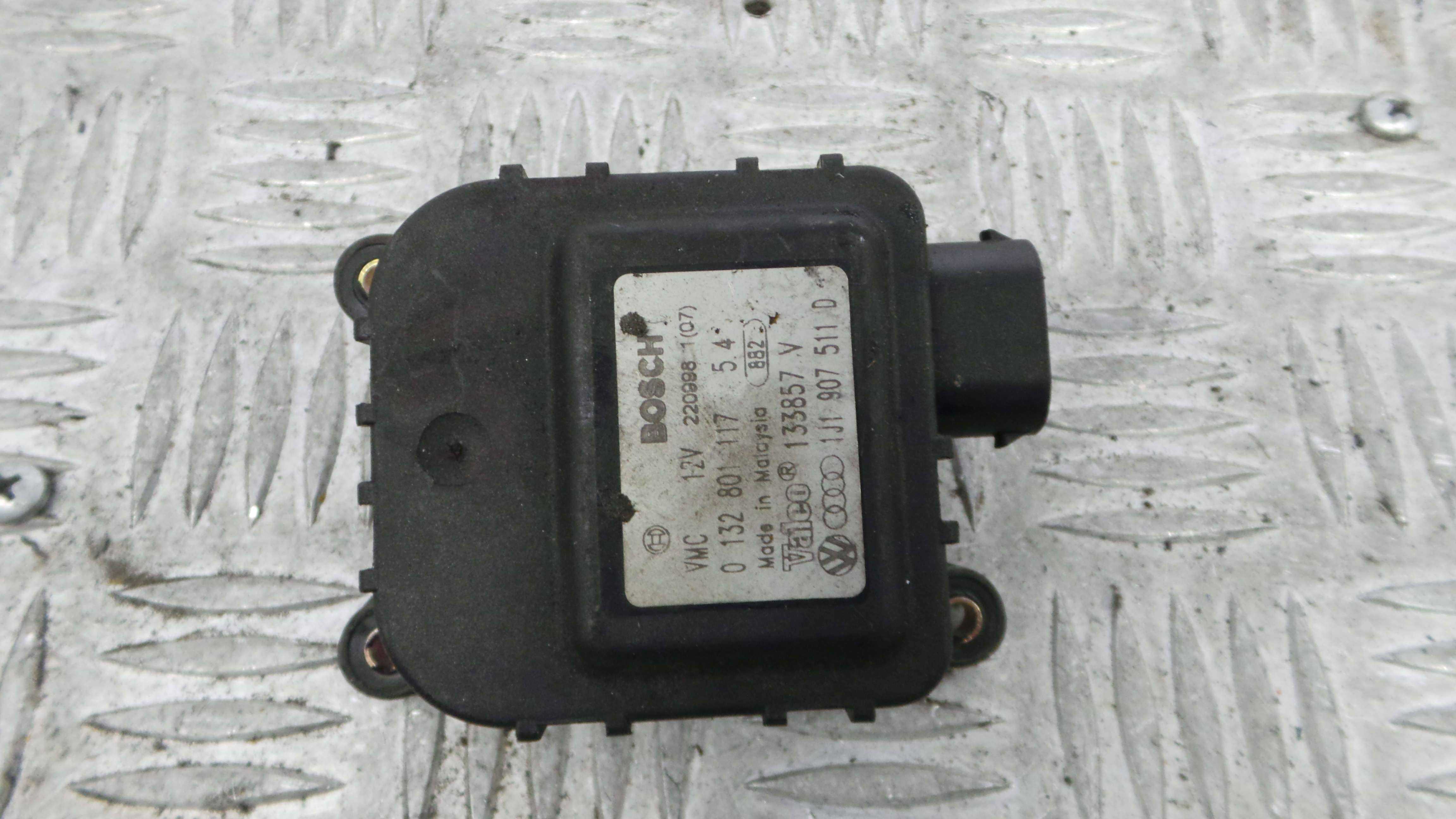 Atuador do Circuito de Ar 1J1907511D - AUDI A3 (8L1)-36387006 Atuador do Circuito de Ar 1J1907511D - AUDI A3 (8L1)-36387006