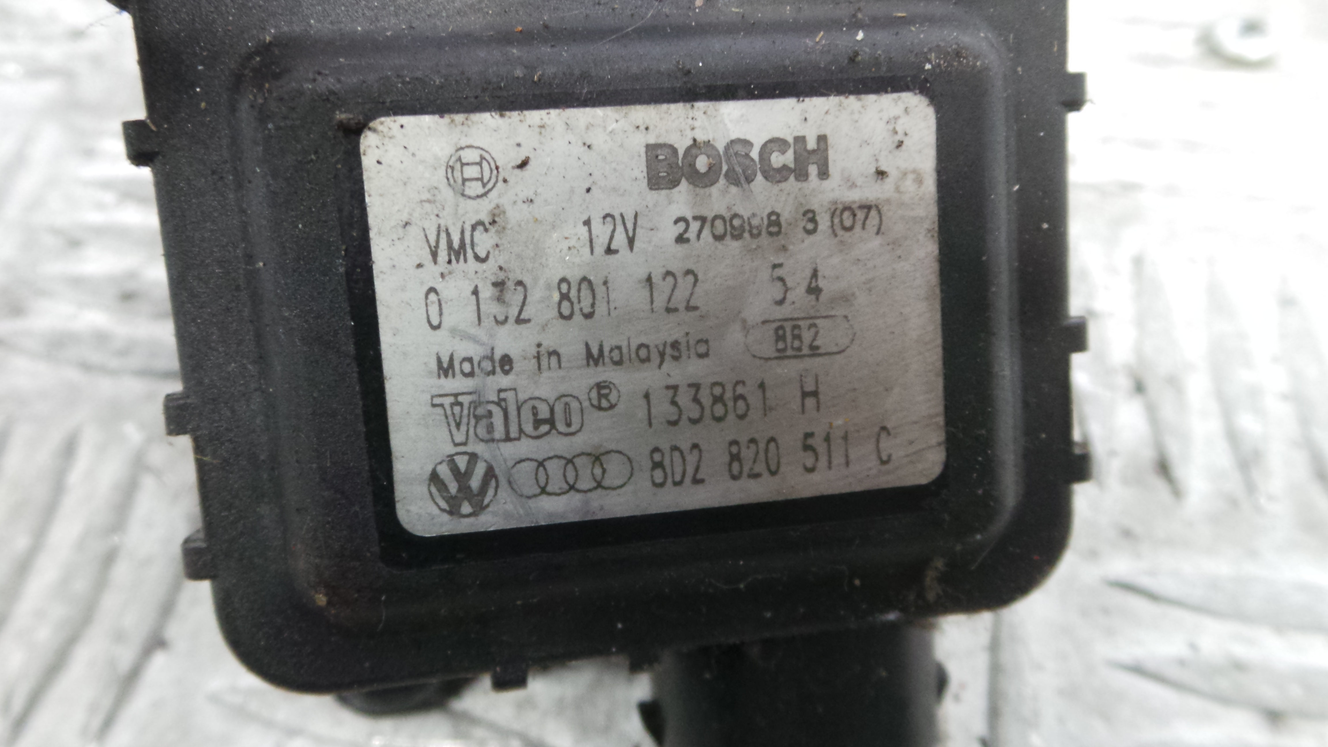 Atuador do Circuito de Ar 8D2820511C - AUDI A3 (8L1)-36387011