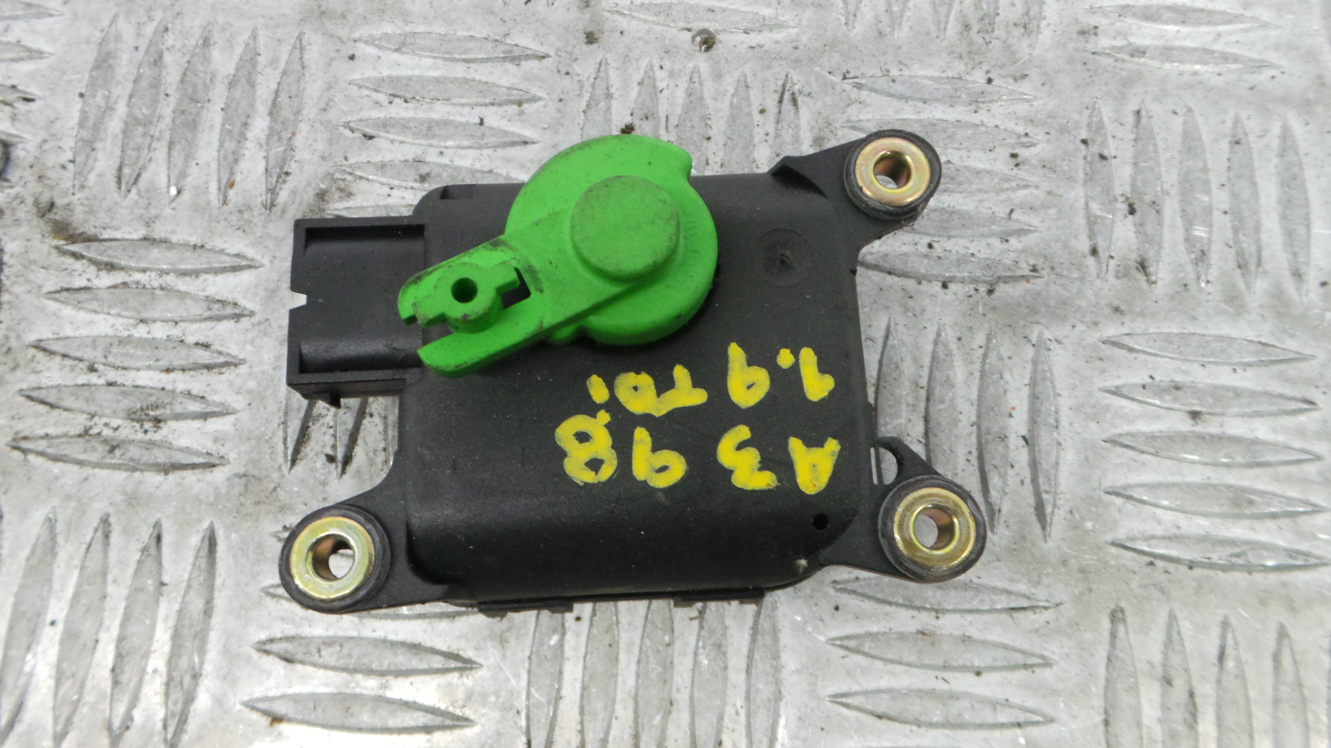 Atuador do Circuito de Ar 1J1907511D - AUDI A3 (8L1)-36387014