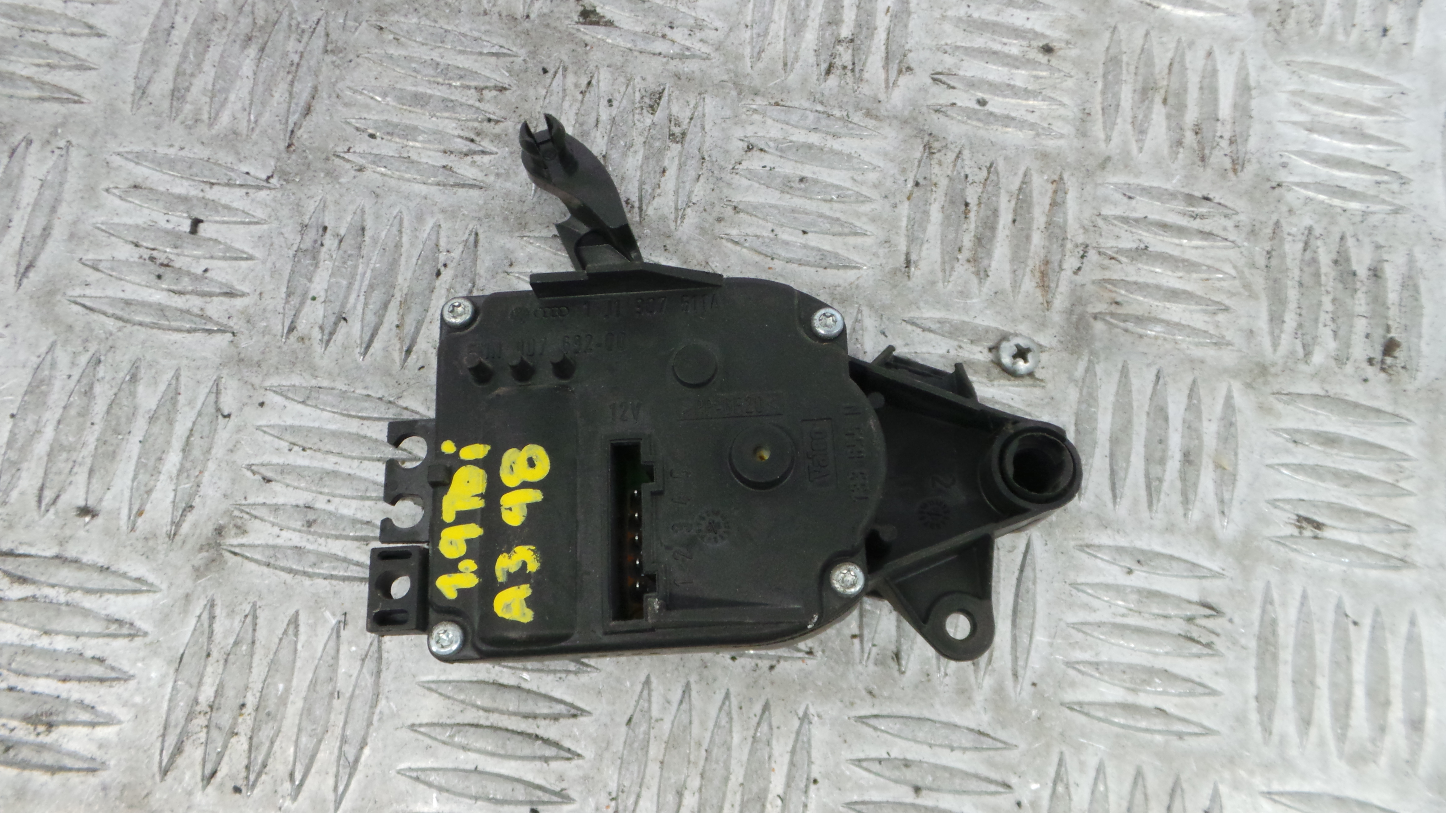 Atuador do Circuito de Ar 1J1907511A - AUDI A3 (8L1)-36387026 Atuador do Circuito de Ar 1J1907511A - AUDI A3 (8L1)-36387026