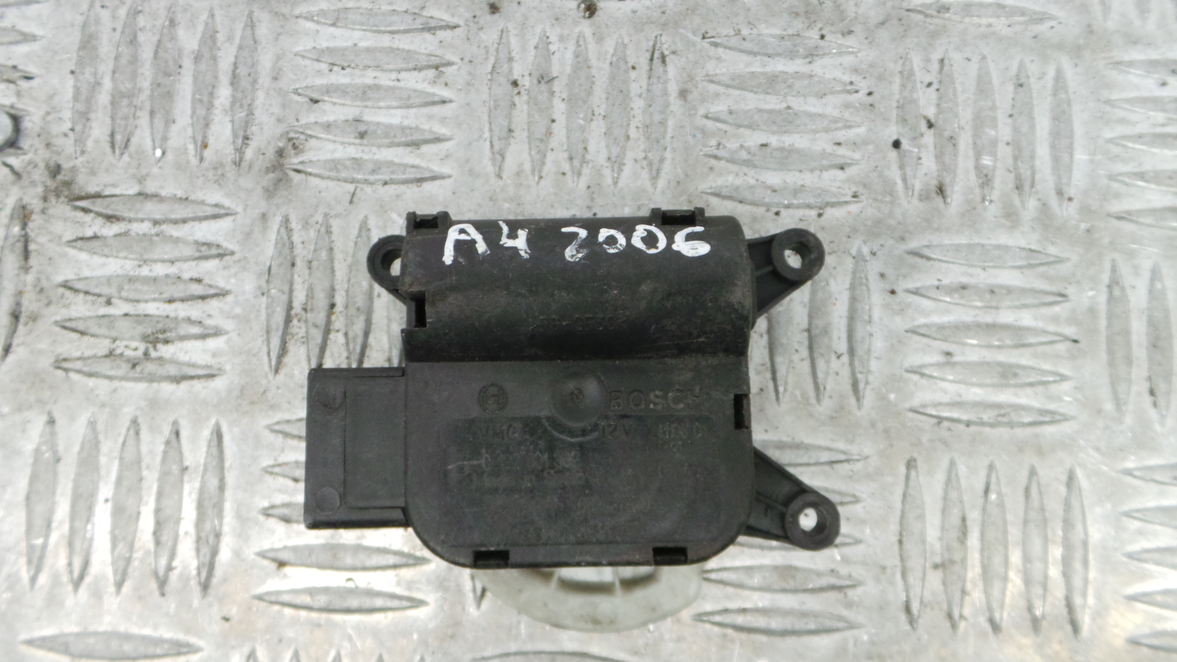 Atuador do Circuito de Ar 8E1820511C - AUDI A4 B7 (8EC)-36387129 Atuador do Circuito de Ar 8E1820511C - AUDI A4 B7 (8EC)-36387129