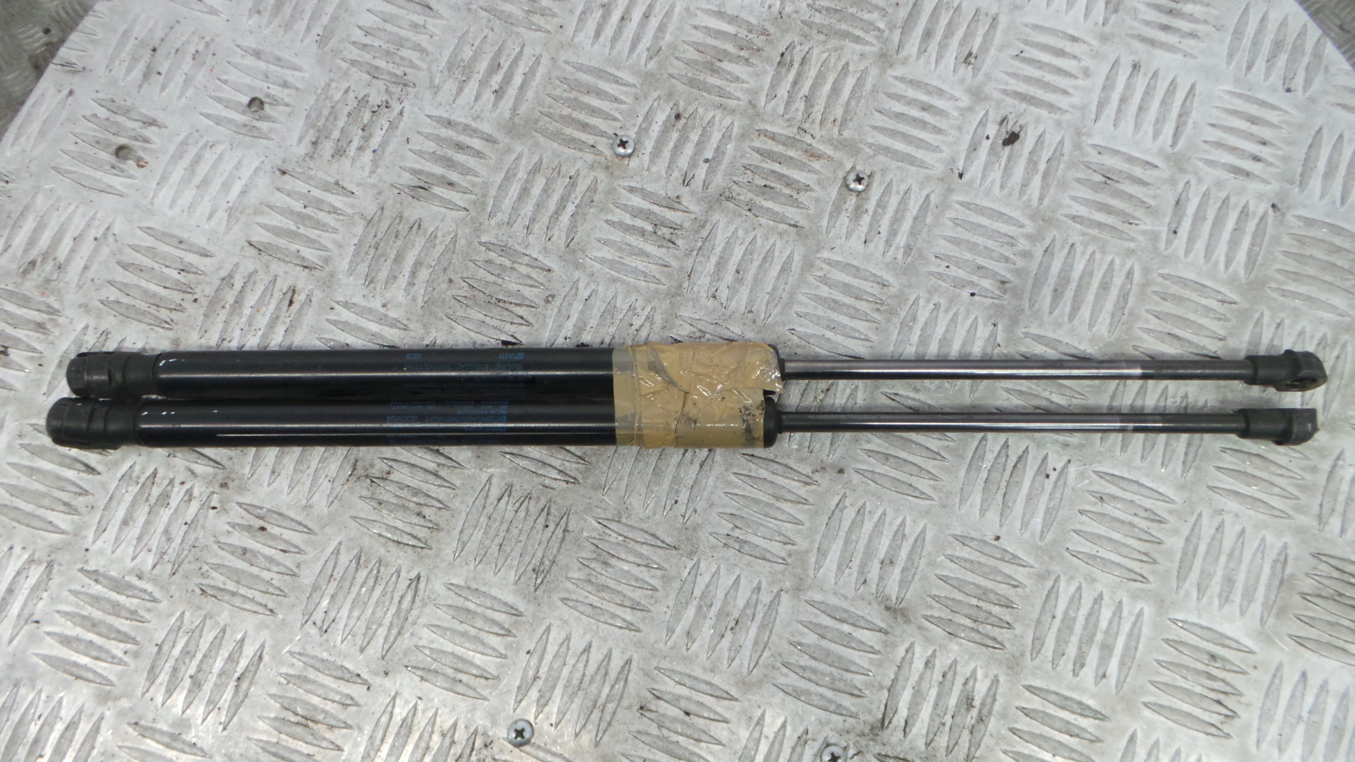 Amortecedor da Mala 6J3827550 - SEAT IBIZA IV (6J5, 6P1), IBIZA Mk IV (6J5, 6P1)-36400944