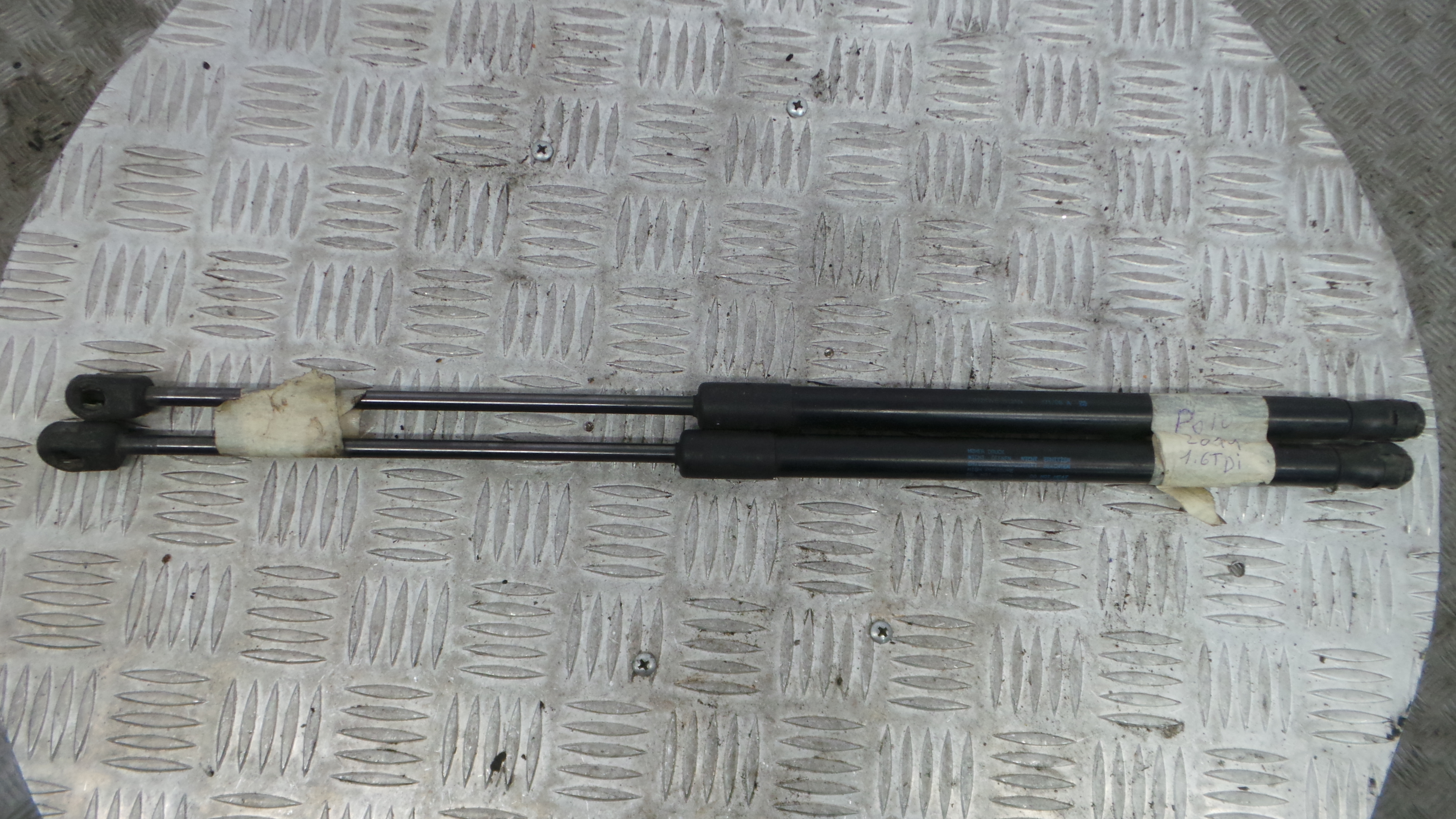 Amortecedor da Mala 6R6827550A - VW POLO V (6R1, 6C1)-36401010