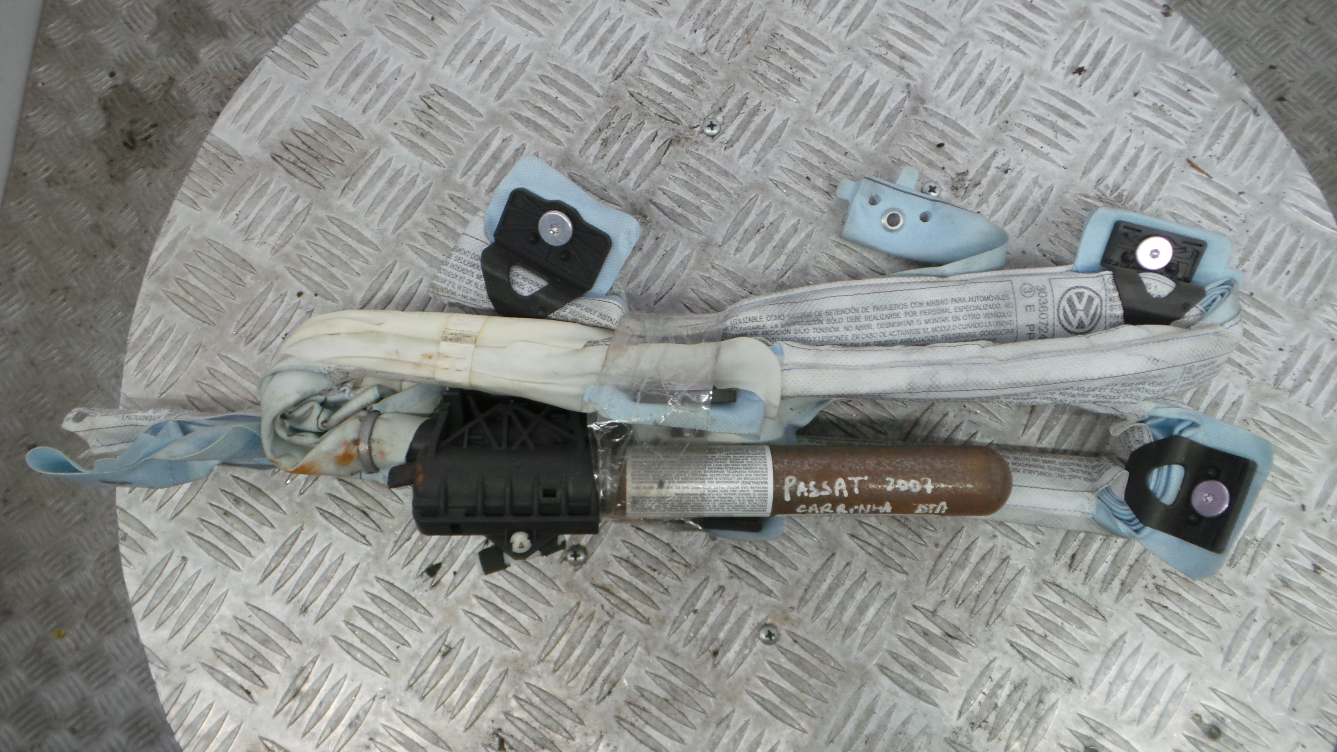 Airbags de Cortina Dto 3C0880742C - VW PASSAT B6 Estate (3C5), PASSAT B6 Variant (3C5)-36402583