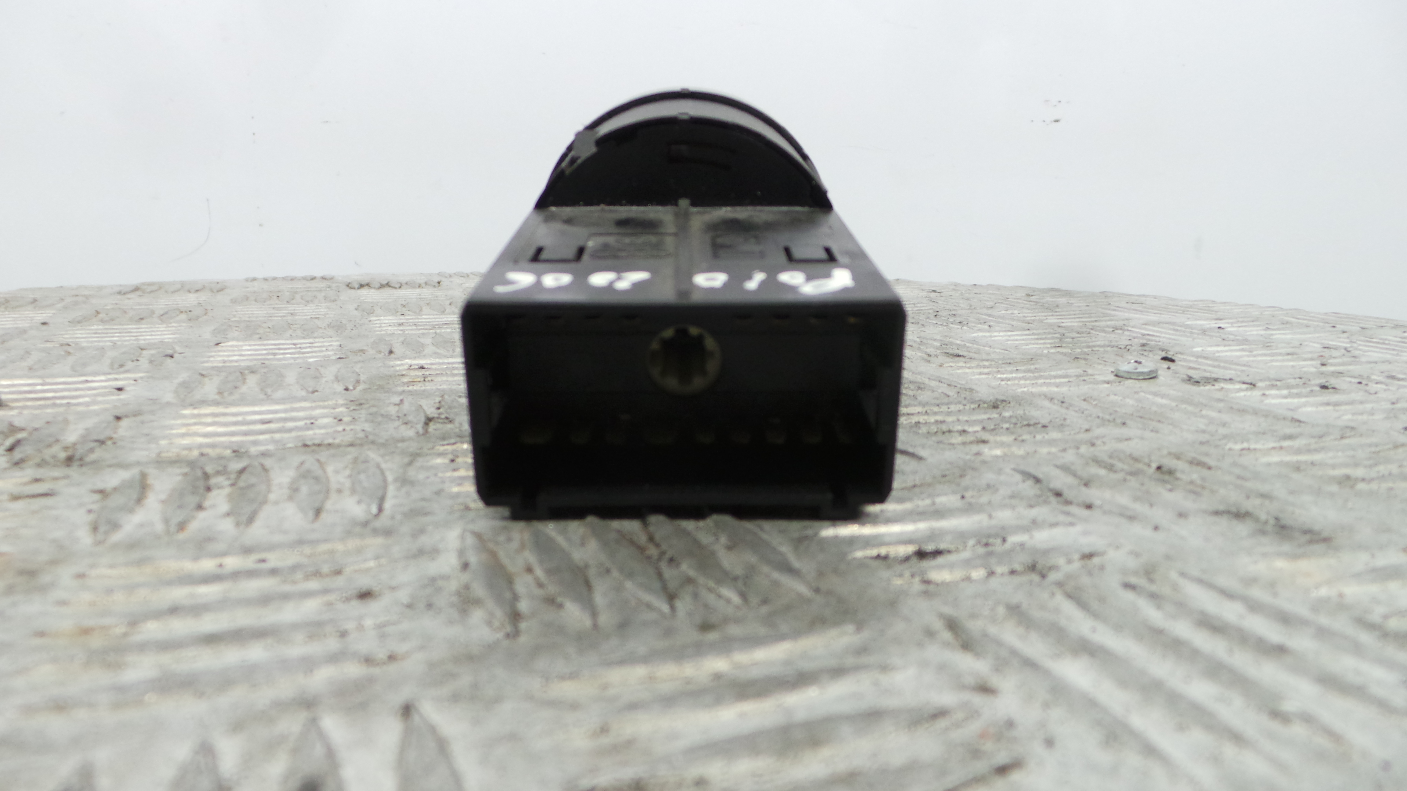 Comando das luzes 6Q0941531B - VW POLO (9N_, 9A_)-36403505