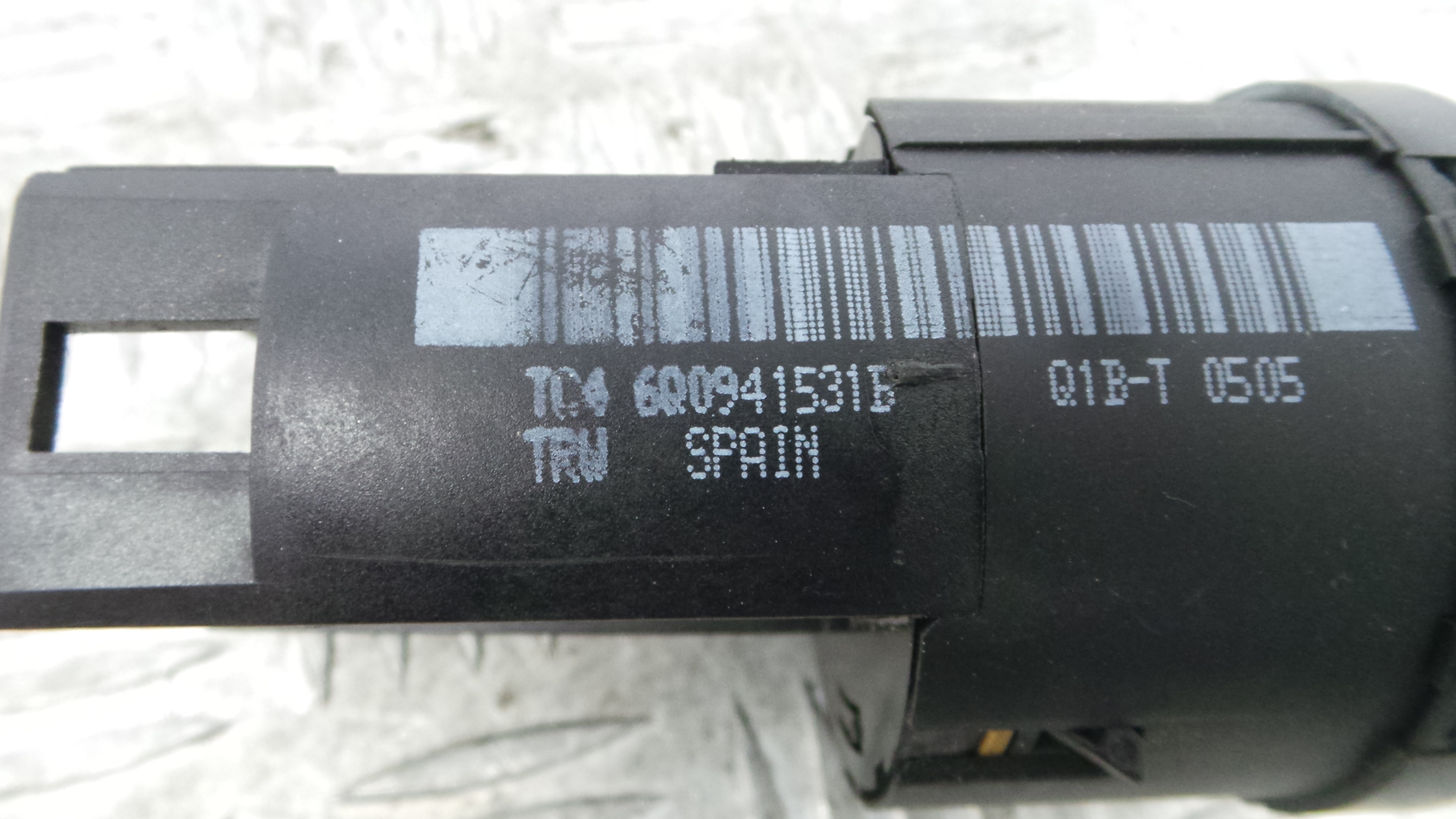 Comando das luzes 6Q0941531B - VW POLO (9N_, 9A_)-36403505