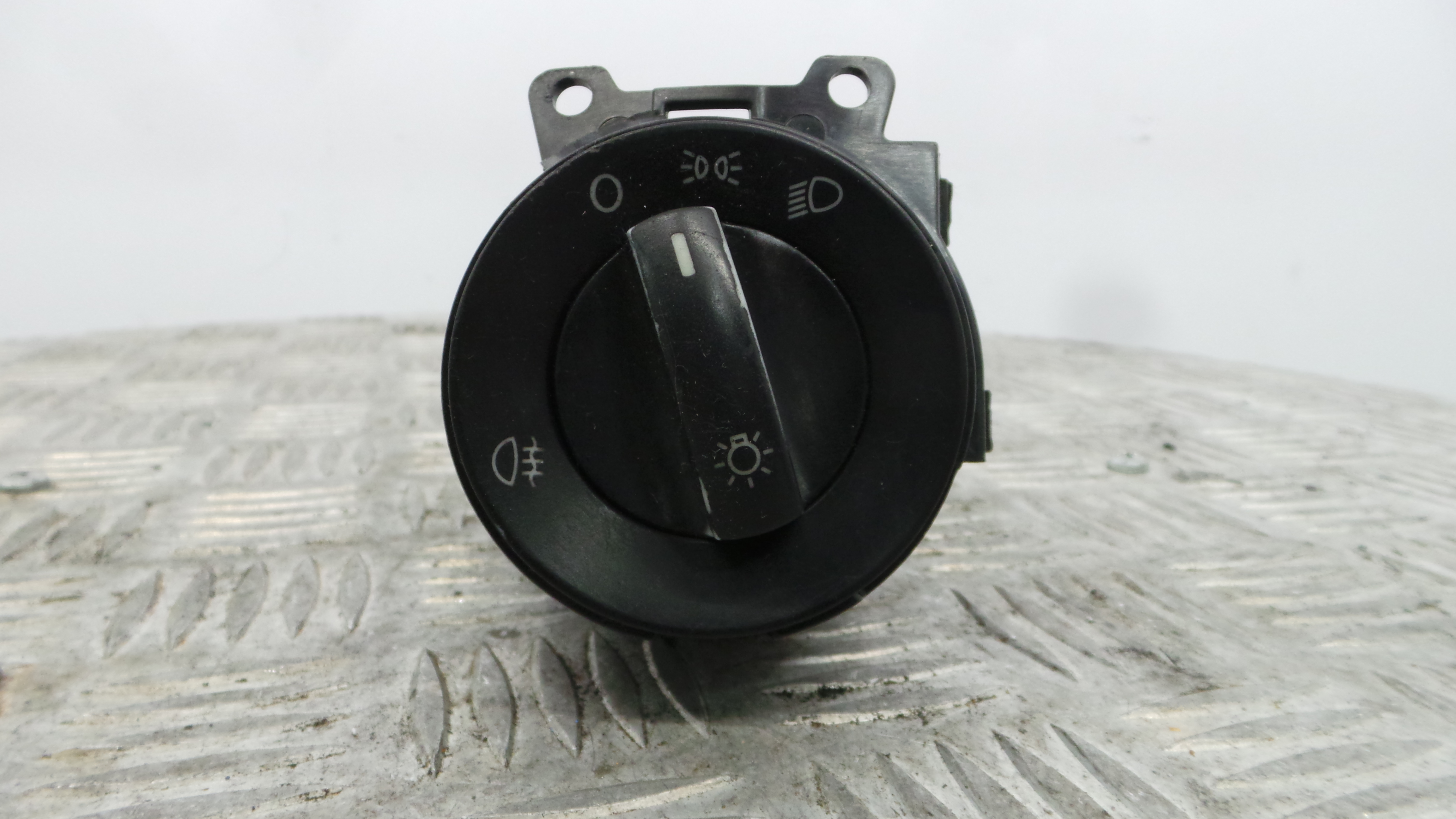 Comando das luzes  6Q0941531B - VW POLO (9N_, 9A_)-36403508