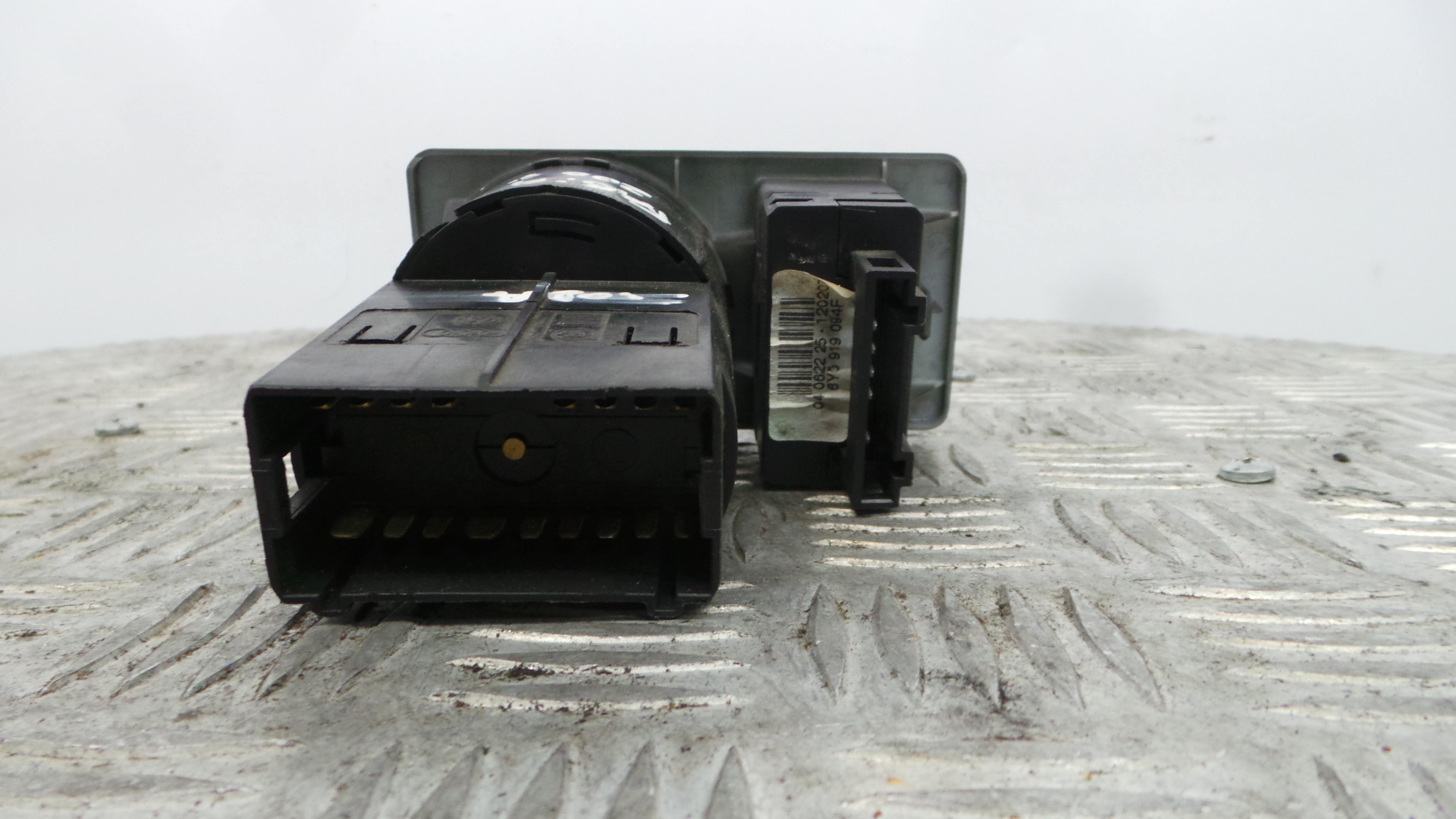 Comando das luzes 6Y1941531K - SKODA FABIA II (542)-36403629