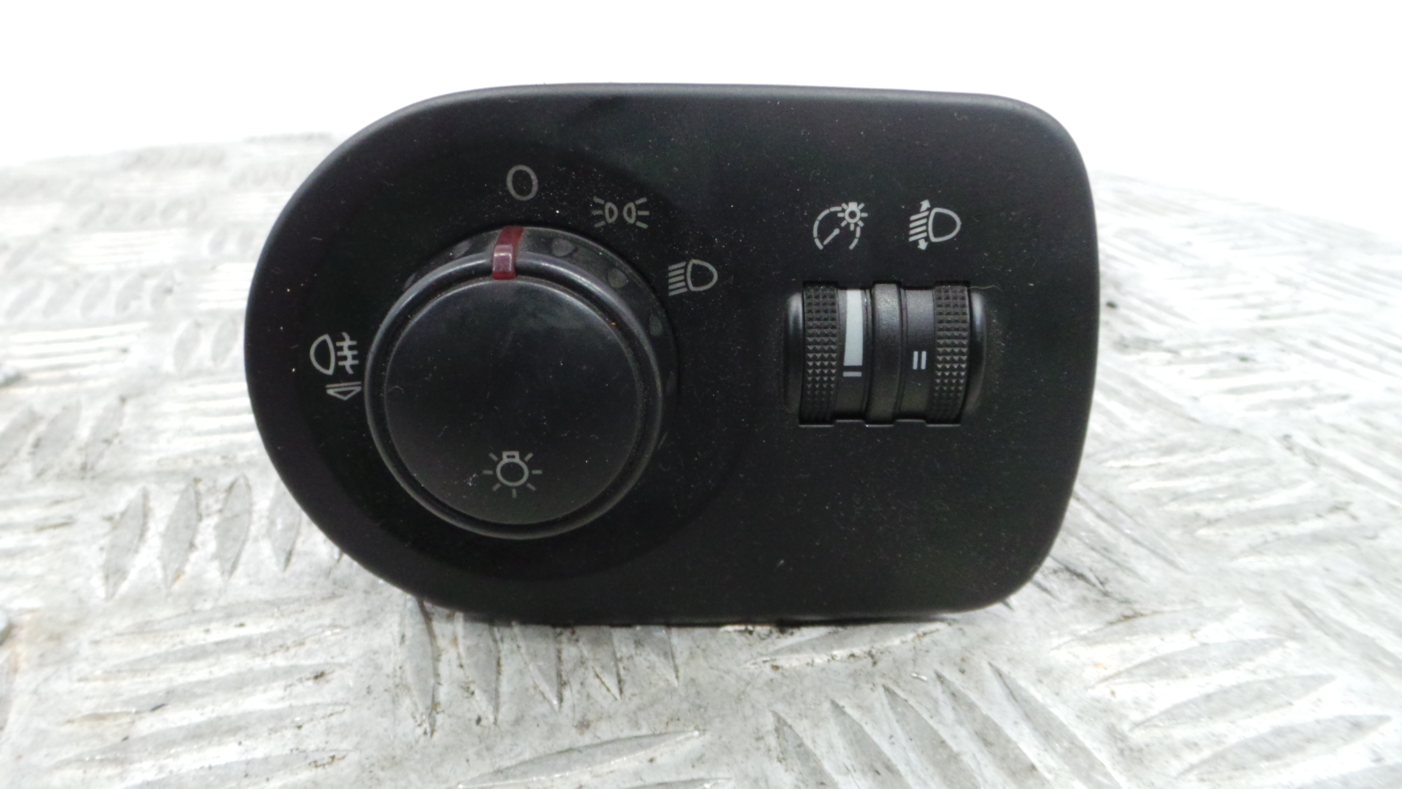 Comando das luzes 1P1941431F - SEAT LEON (1P1)-36403671 Comando das luzes 1P1941431F - SEAT LEON (1P1)-36403671