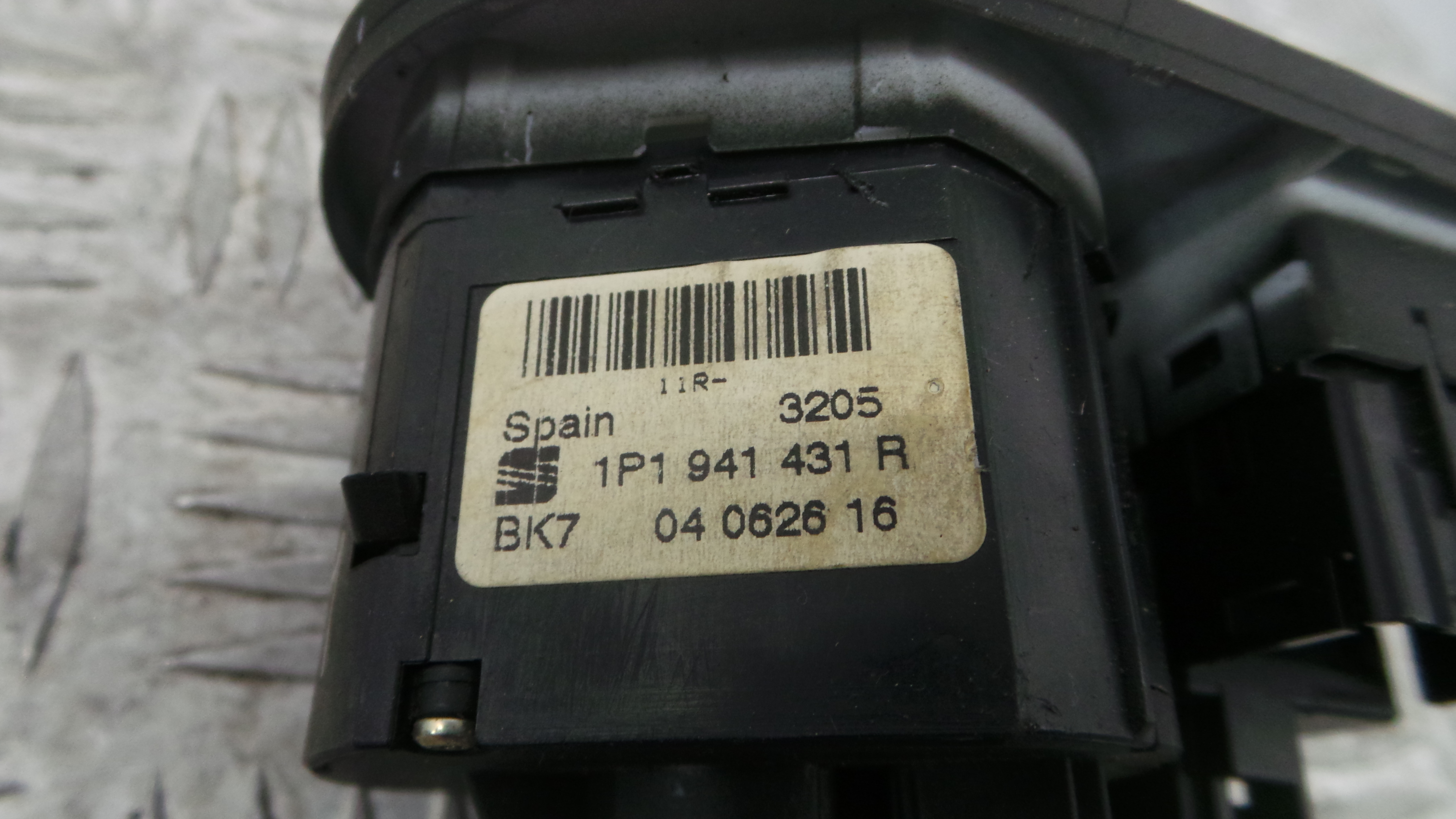 Comando das luzes 1P1941431R - SEAT LEON (1P1)-36403710