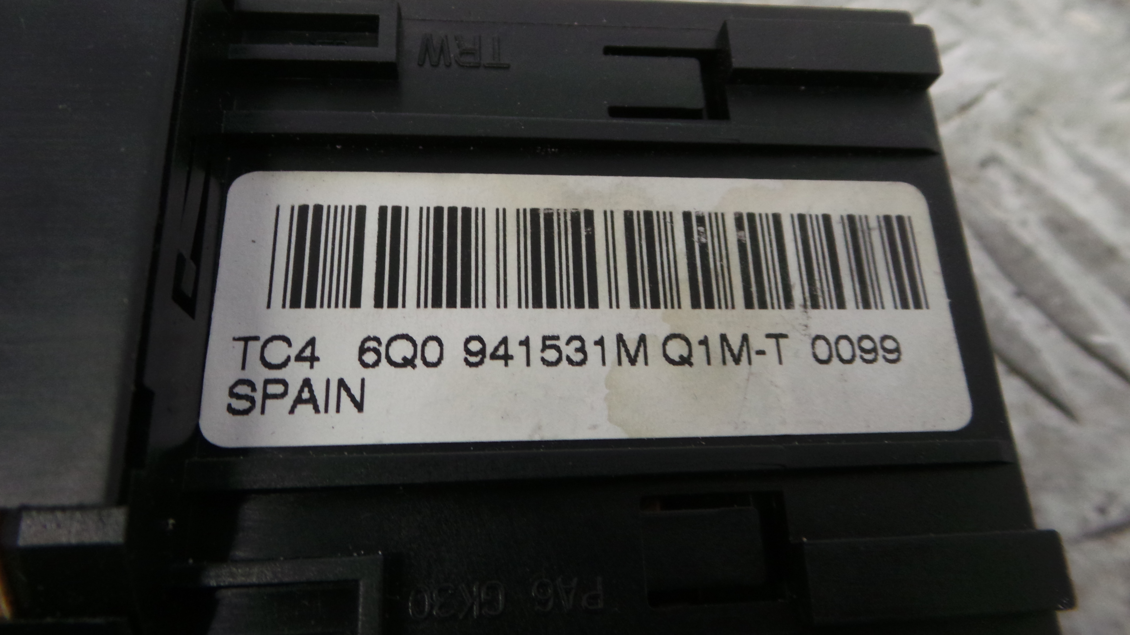 Comando das luzes 6Q0941531M - VW POLO V (6R1, 6C1)-36403780