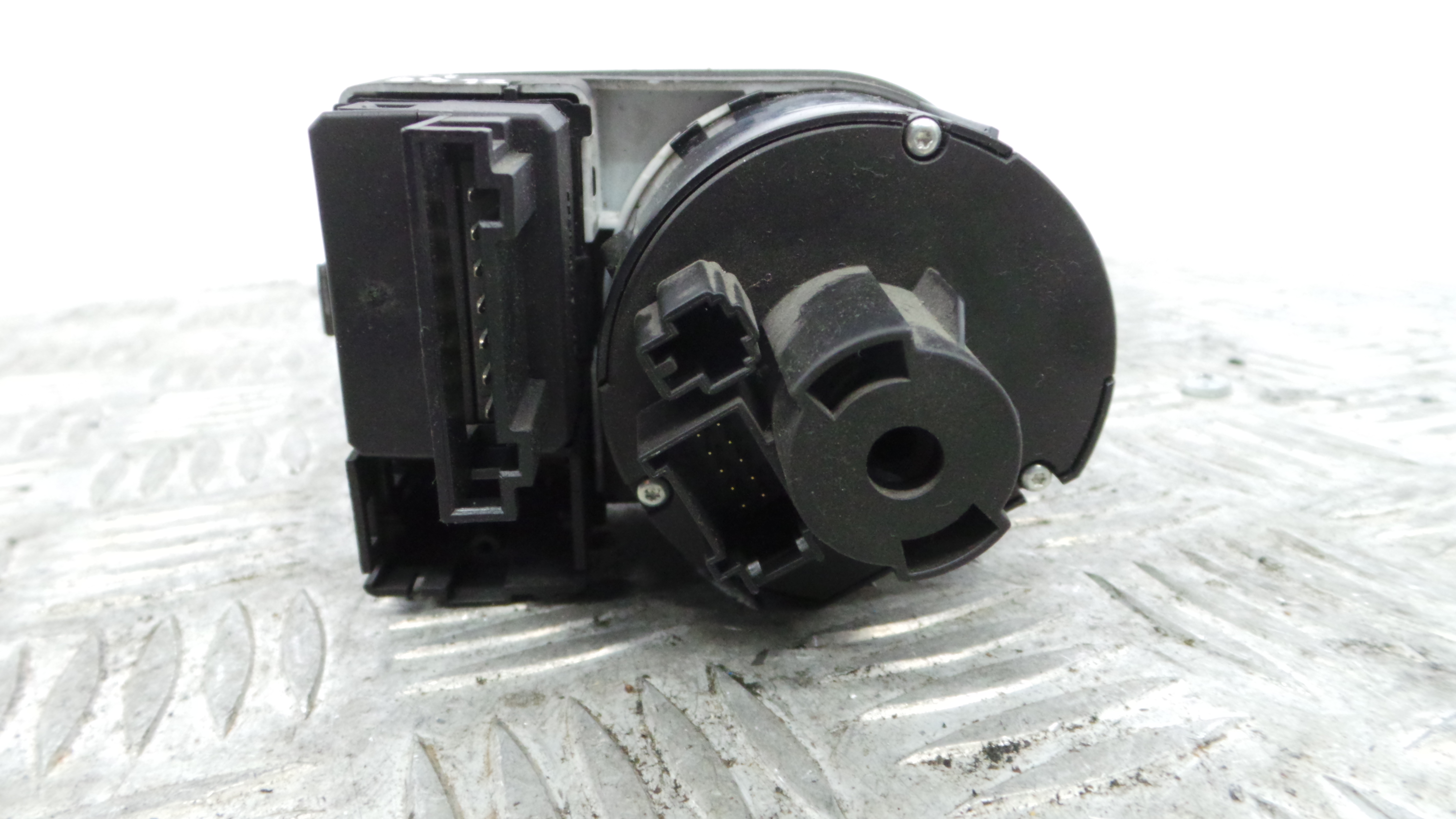 Comando das luzes  8X1941531AD - AUDI A1 (8X1, 8XK)-36403786