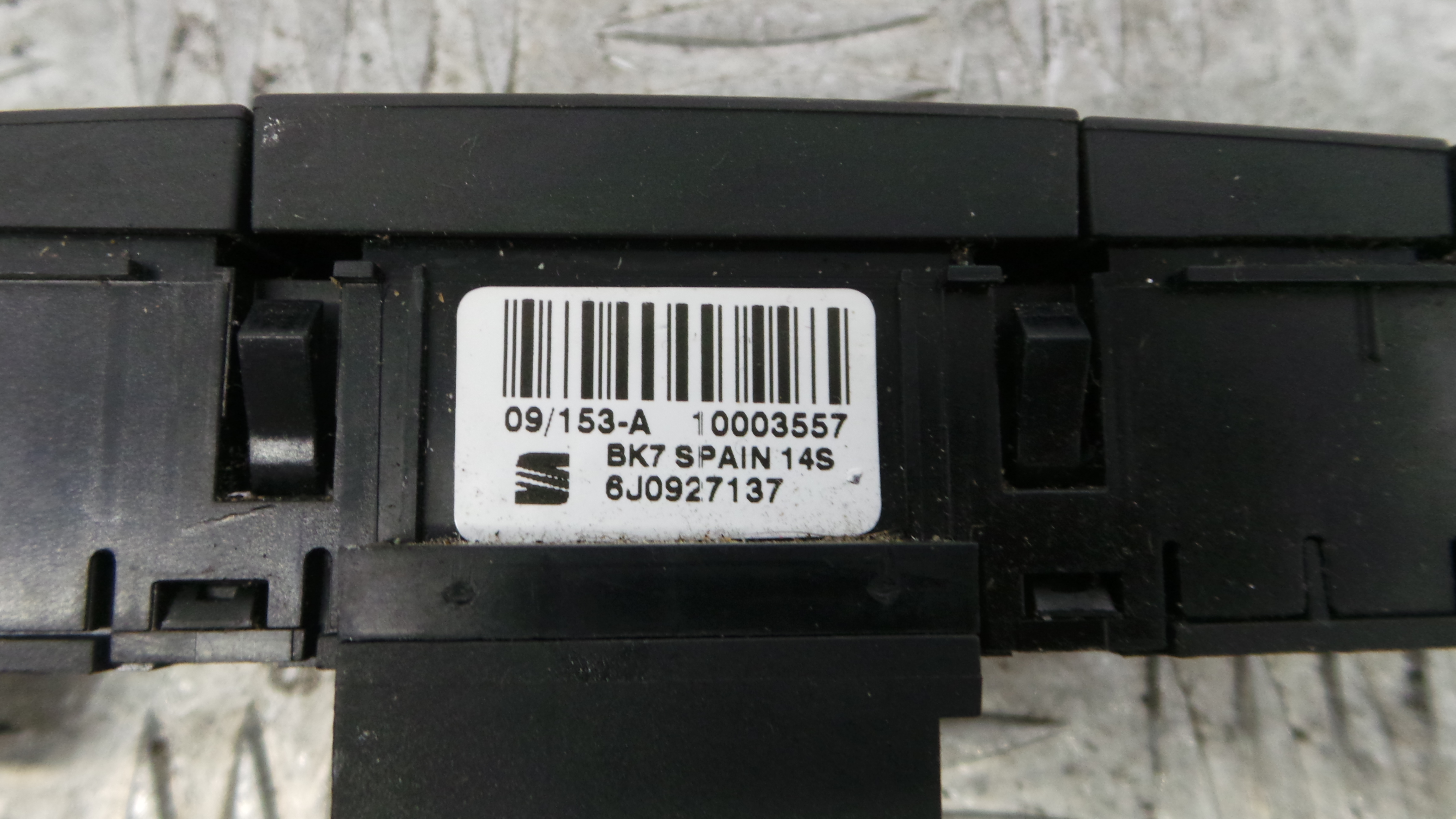 warning 4 piscas 6J0927137 - SEAT IBIZA IV (6J5, 6P1), IBIZA Mk IV (6J5, 6P1)-36403834