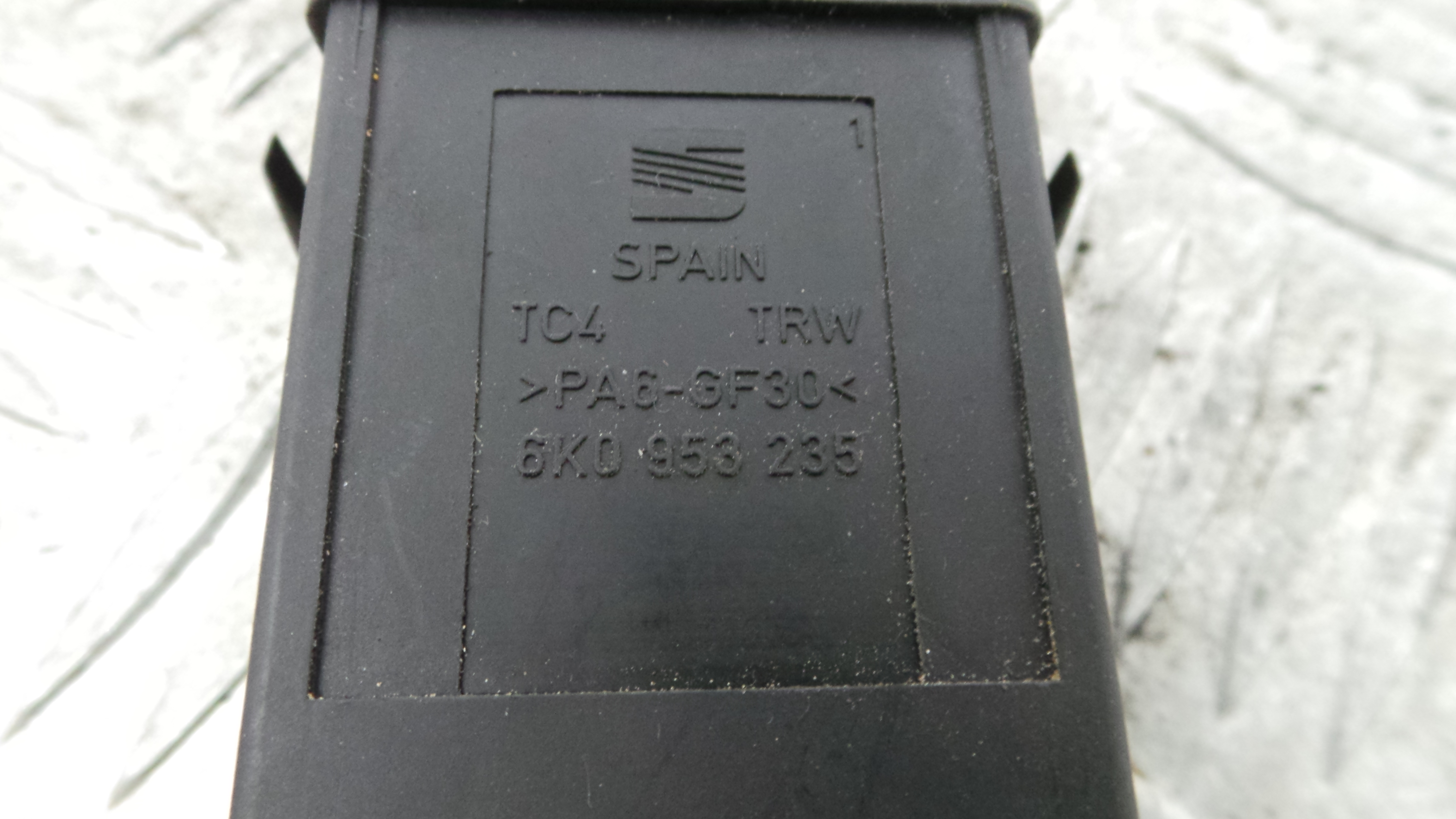 warning 4 piscas 6K0953235 - SEAT IBIZA II (6K1), IBIZA Mk II (6K1)-36403886