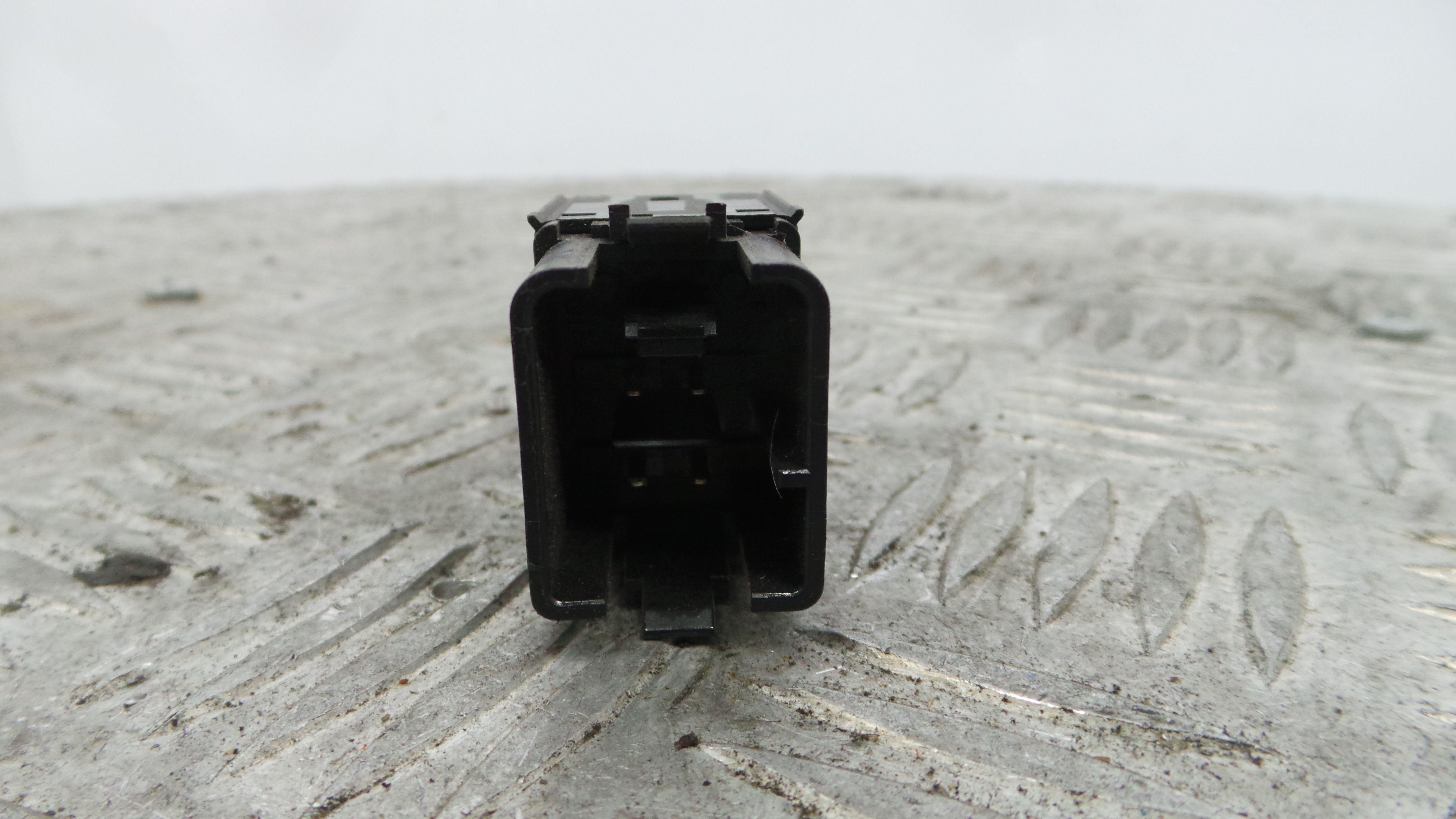 warning 4 piscas 5P0953235A - SEAT LEON (1P1)-36403892