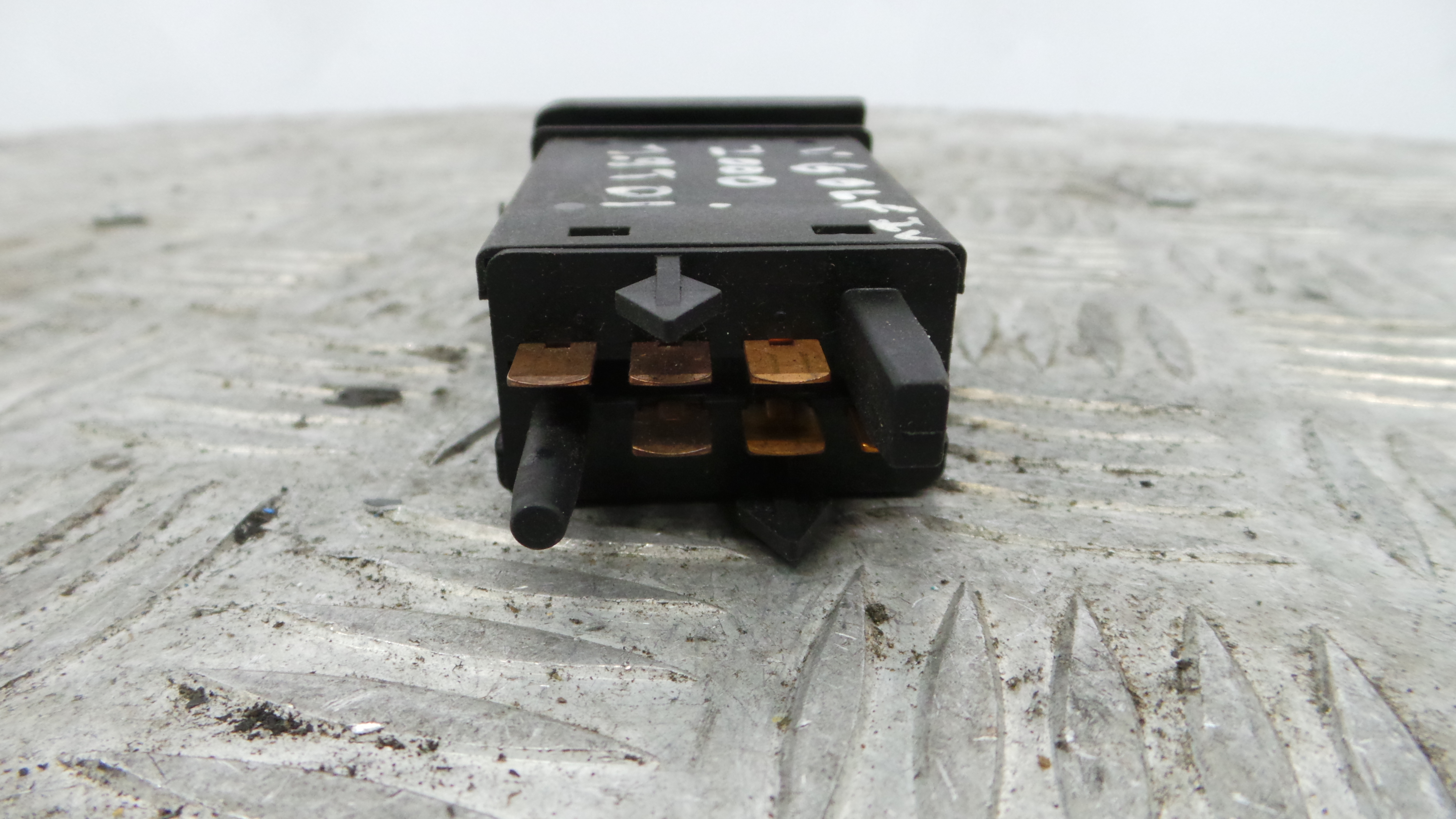 Comutador Interruptor Desembaciador Vidro 1J0953235J - VW GOLF IV (1J1), GOLF Mk IV (1J1)-36403905