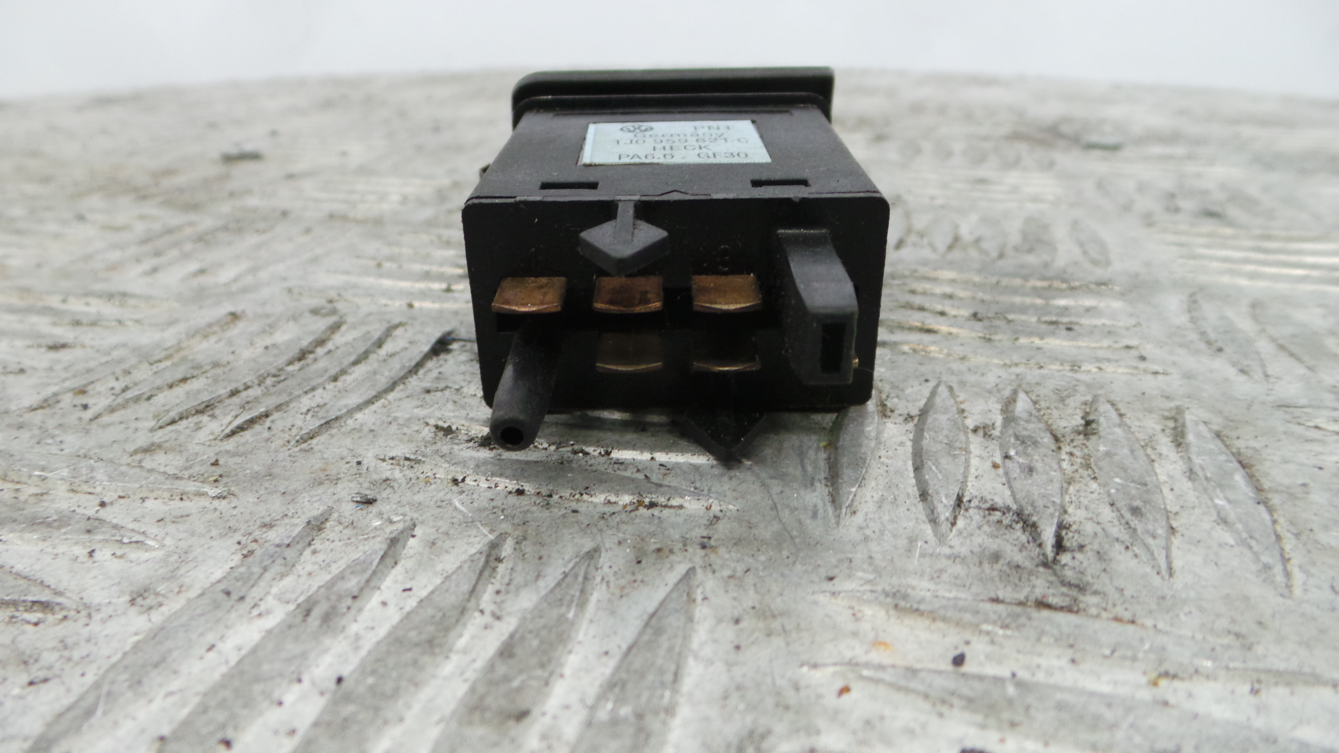 Comutador Interruptor Desembaciador Vidro 1J0959621C - VW GOLF IV (1J1), GOLF Mk IV (1J1)-36403915